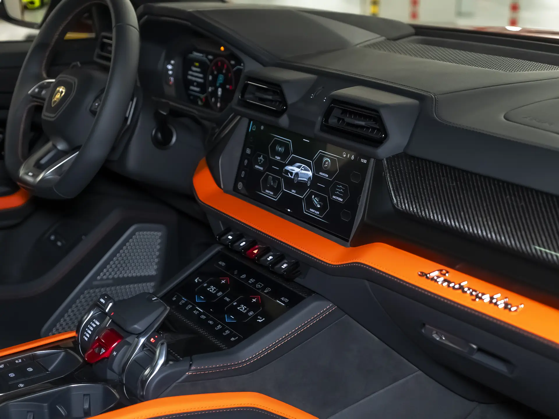 Lamborghini Urus, I Рестайлинг, 2025 купить в салоне Million Miles