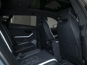 Lamborghini Urus SE, I Рестайлинг, 2025 купить в салоне Million Miles