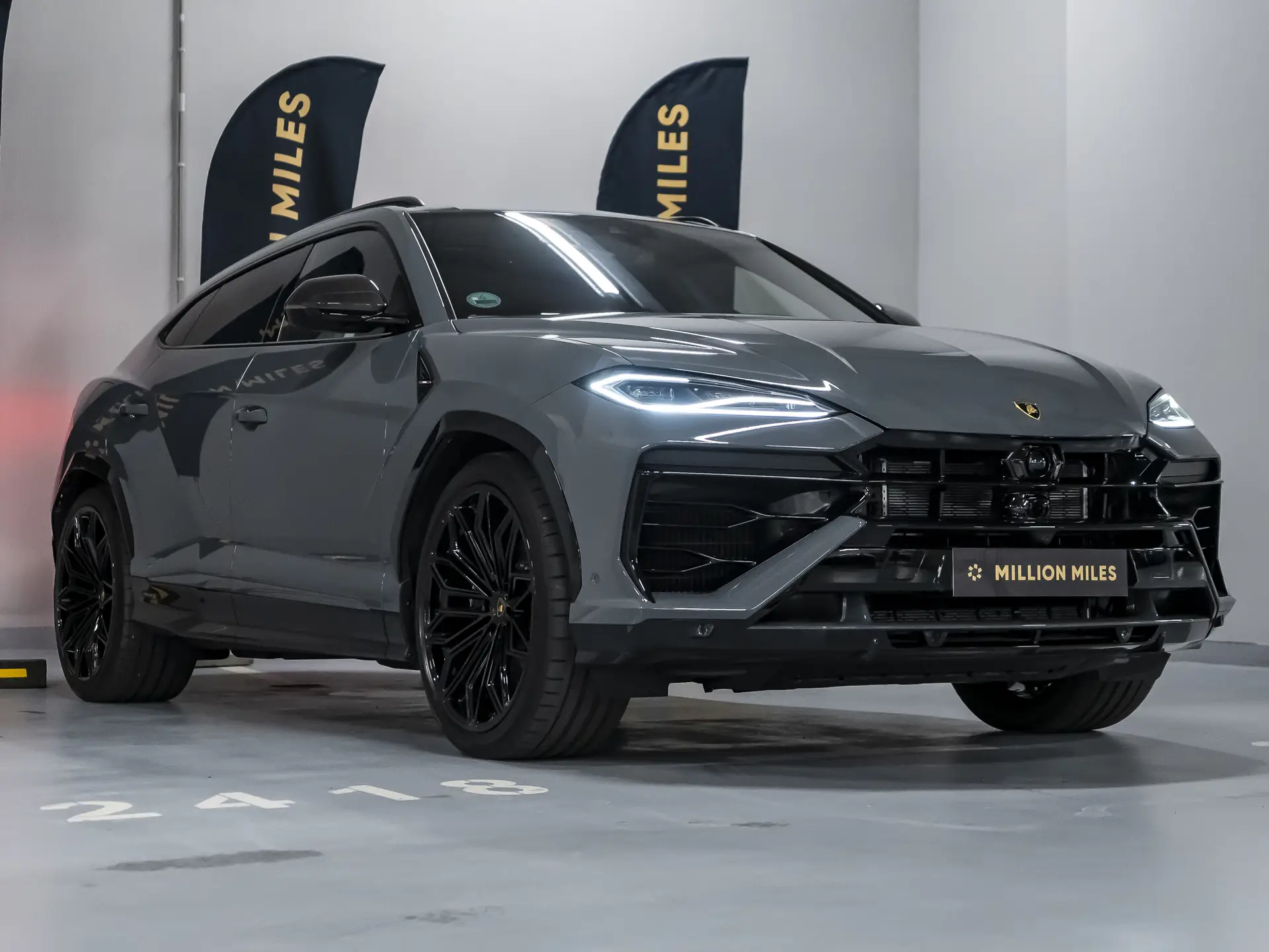 Lamborghini Urus SE, I Рестайлинг, 2025 купить в салоне Million Miles