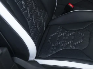 Lamborghini Urus SE, I Рестайлинг, 2025 купить в салоне Million Miles