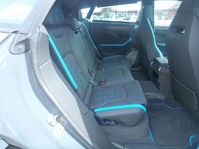 Lamborghini Urus SE, I Рестайлинг, 2025 купить в салоне Million Miles