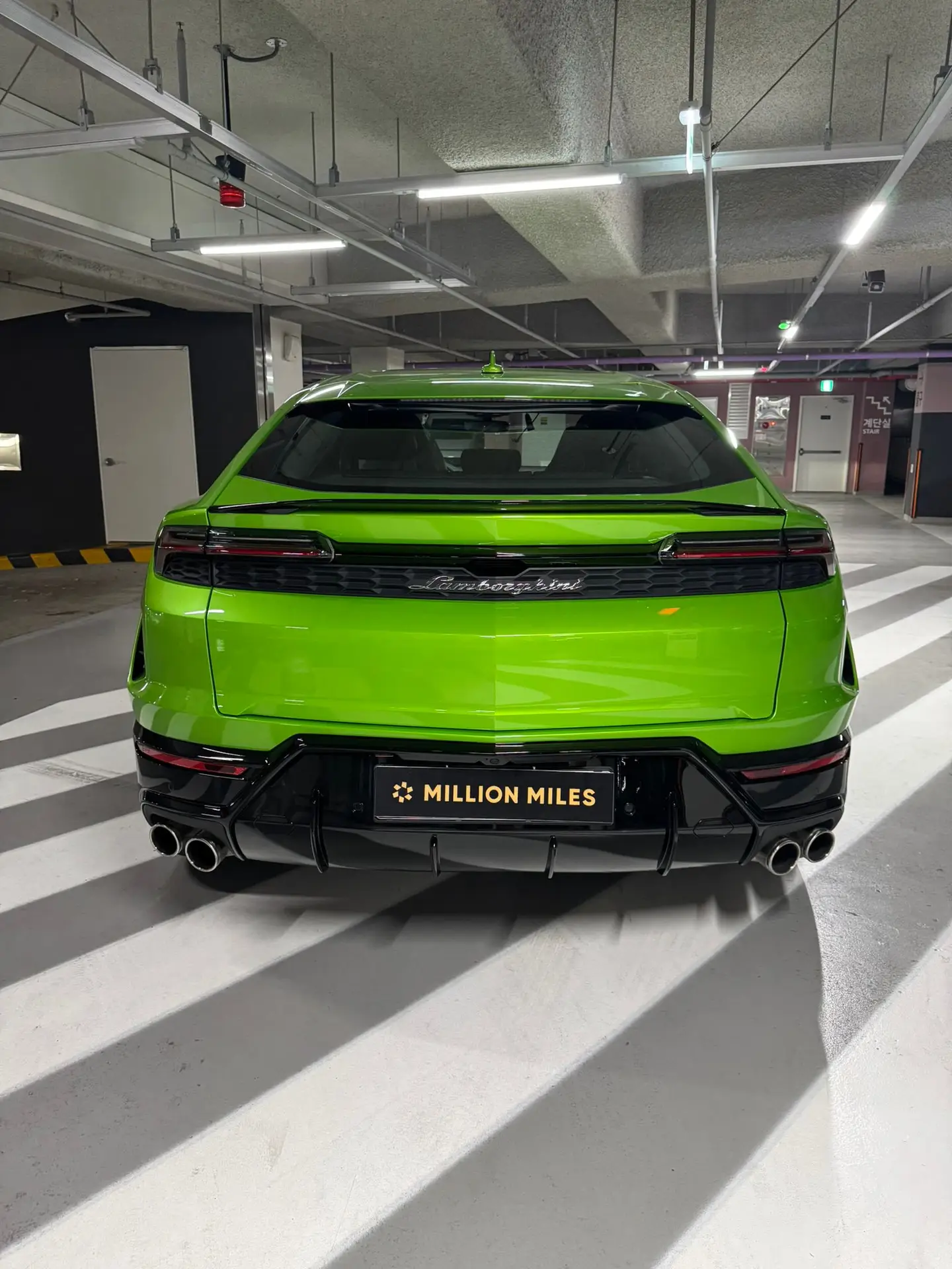 Lamborghini Urus SE, I Рестайлинг, 2025 купить в салоне Million Miles