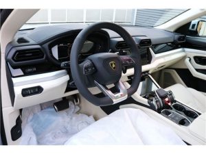 Lamborghini, Urus, I Рестайлинг, 2025 купить в салоне Million Miles