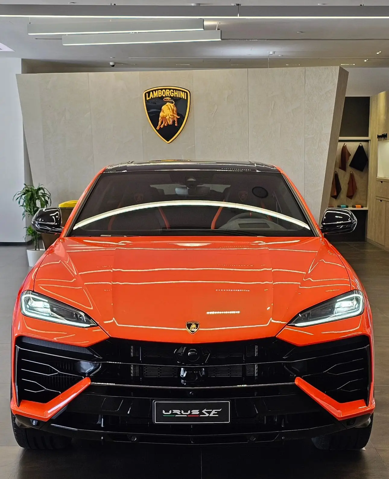 Lamborghini Urus, I Рестайлинг, 2025 купить в салоне Million Miles