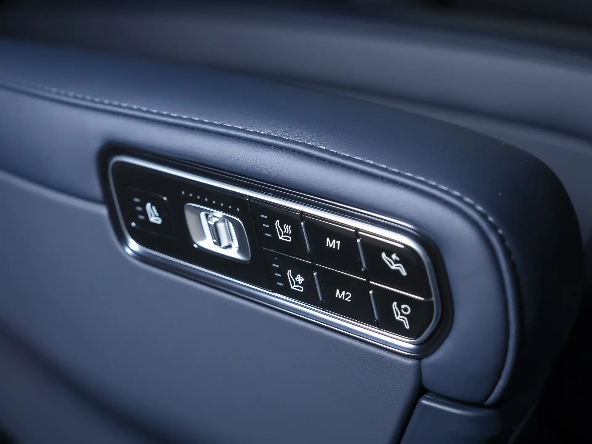 Zeekr 9X, I, 2025 купить в салоне Million Miles