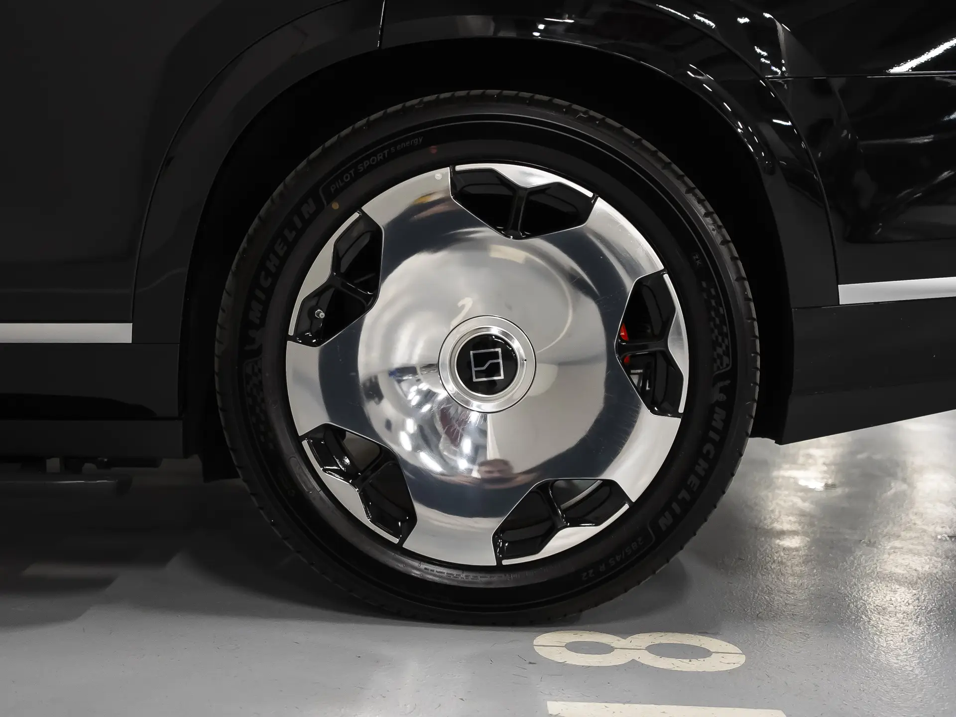 Zeekr 9X, I, 2025 купить в салоне Million Miles