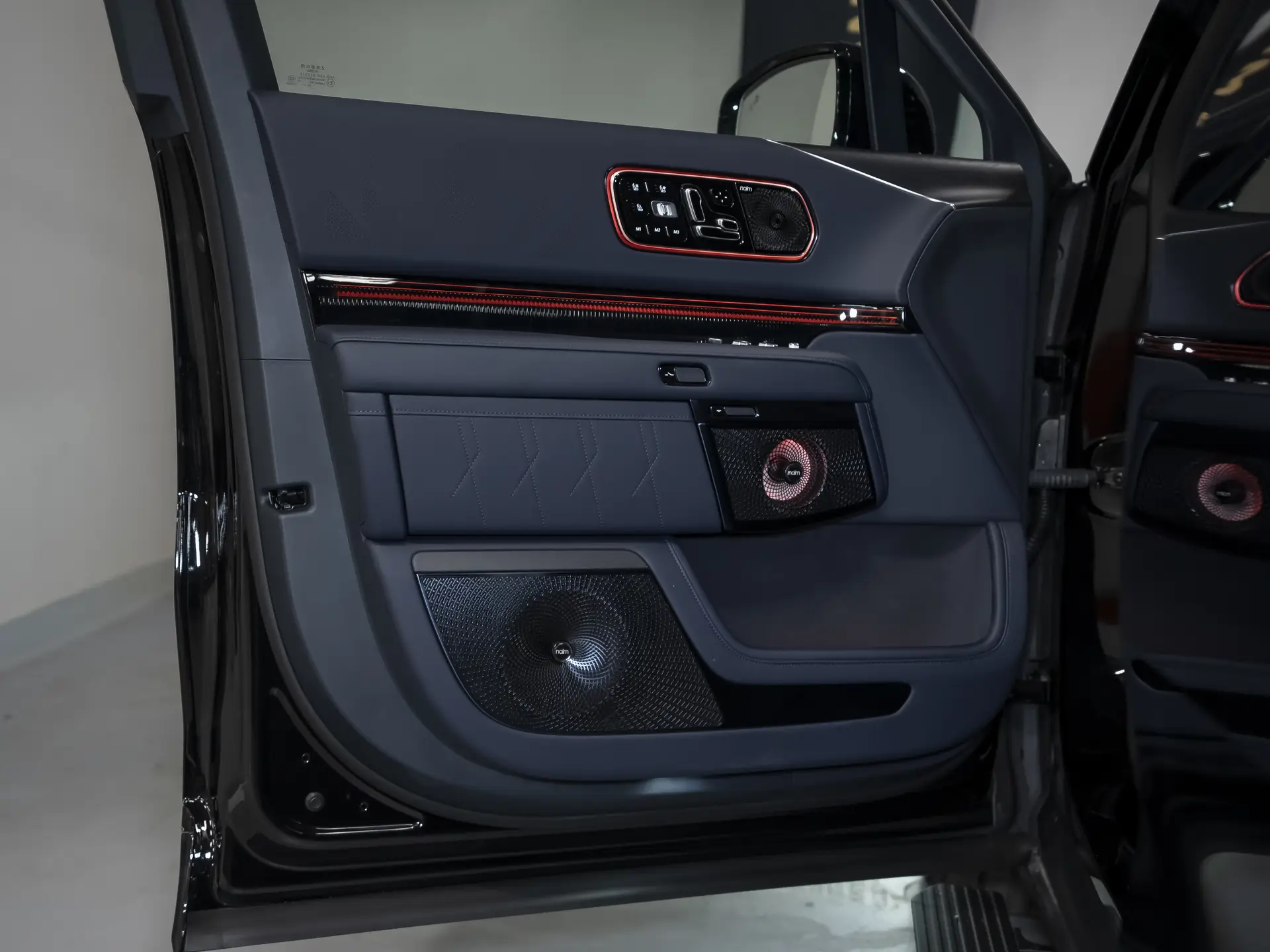 Zeekr 9X, I, 2025 купить в салоне Million Miles