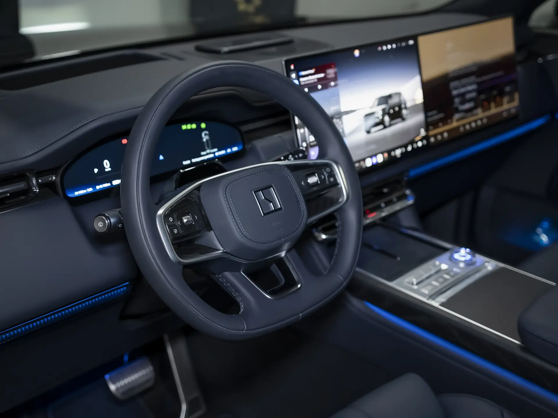 Zeekr 9X, I, 2025 купить в салоне Million Miles