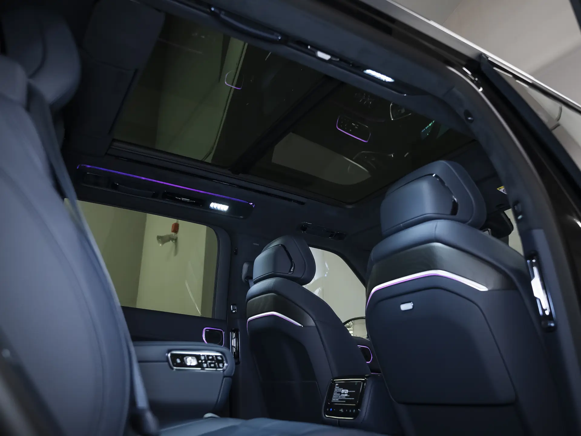 Zeekr 9X, I, 2025 купить в салоне Million Miles