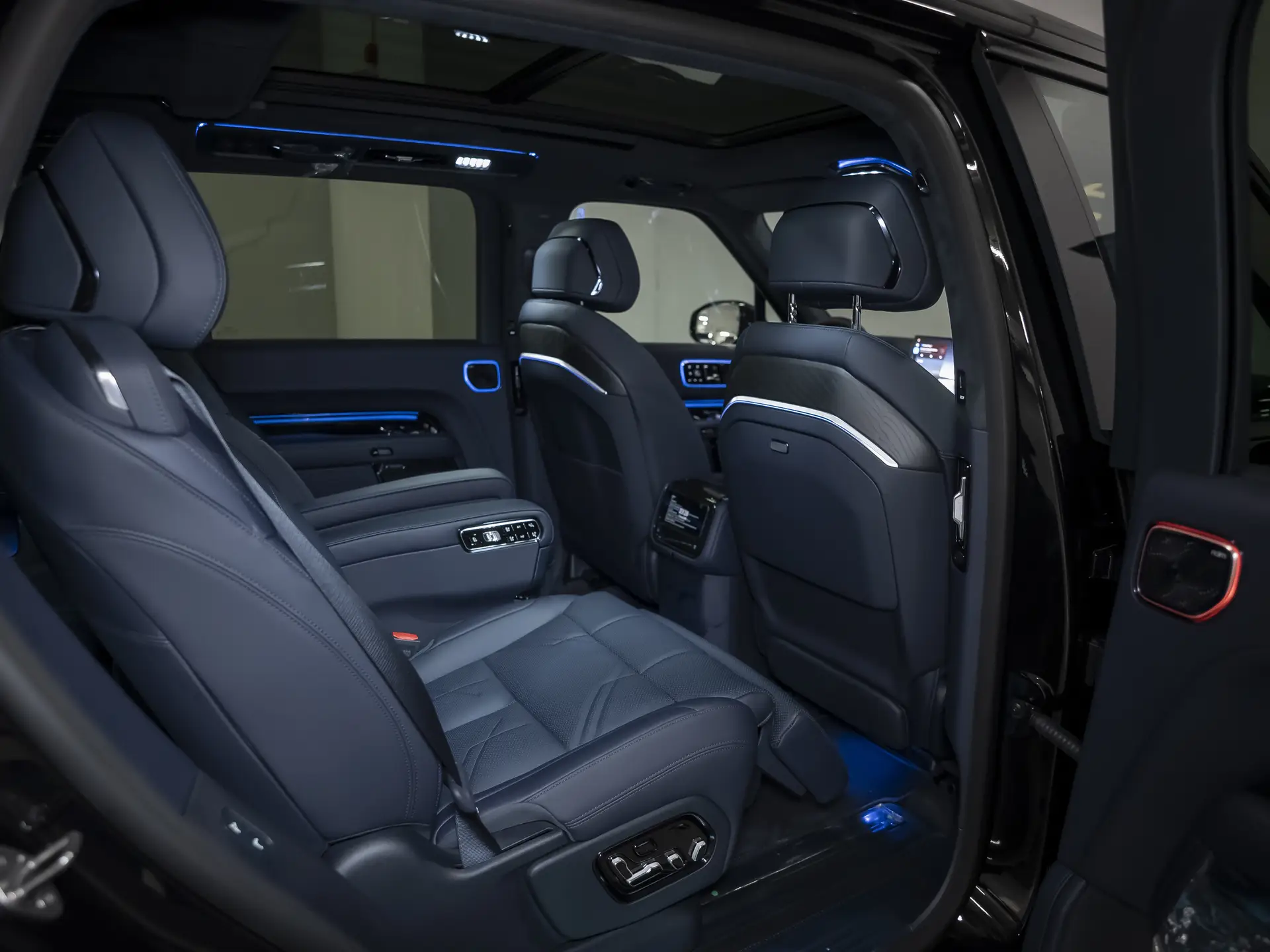 Zeekr 9X, I, 2025 купить в салоне Million Miles