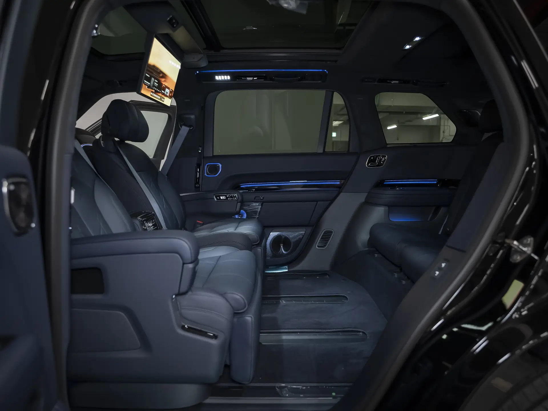 Zeekr 9X, I, 2025 купить в салоне Million Miles