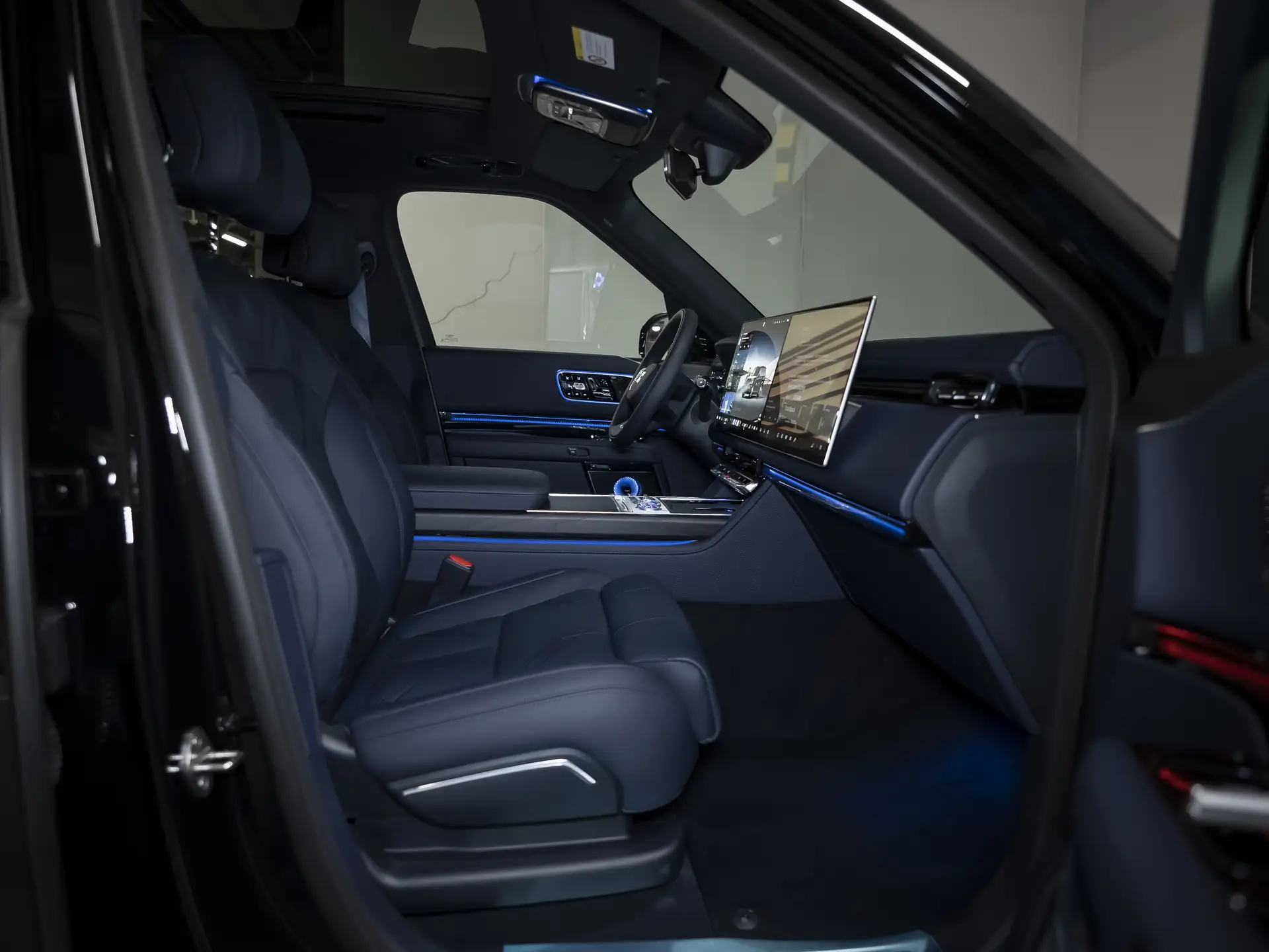 Zeekr 9X, I, 2025 купить в салоне Million Miles