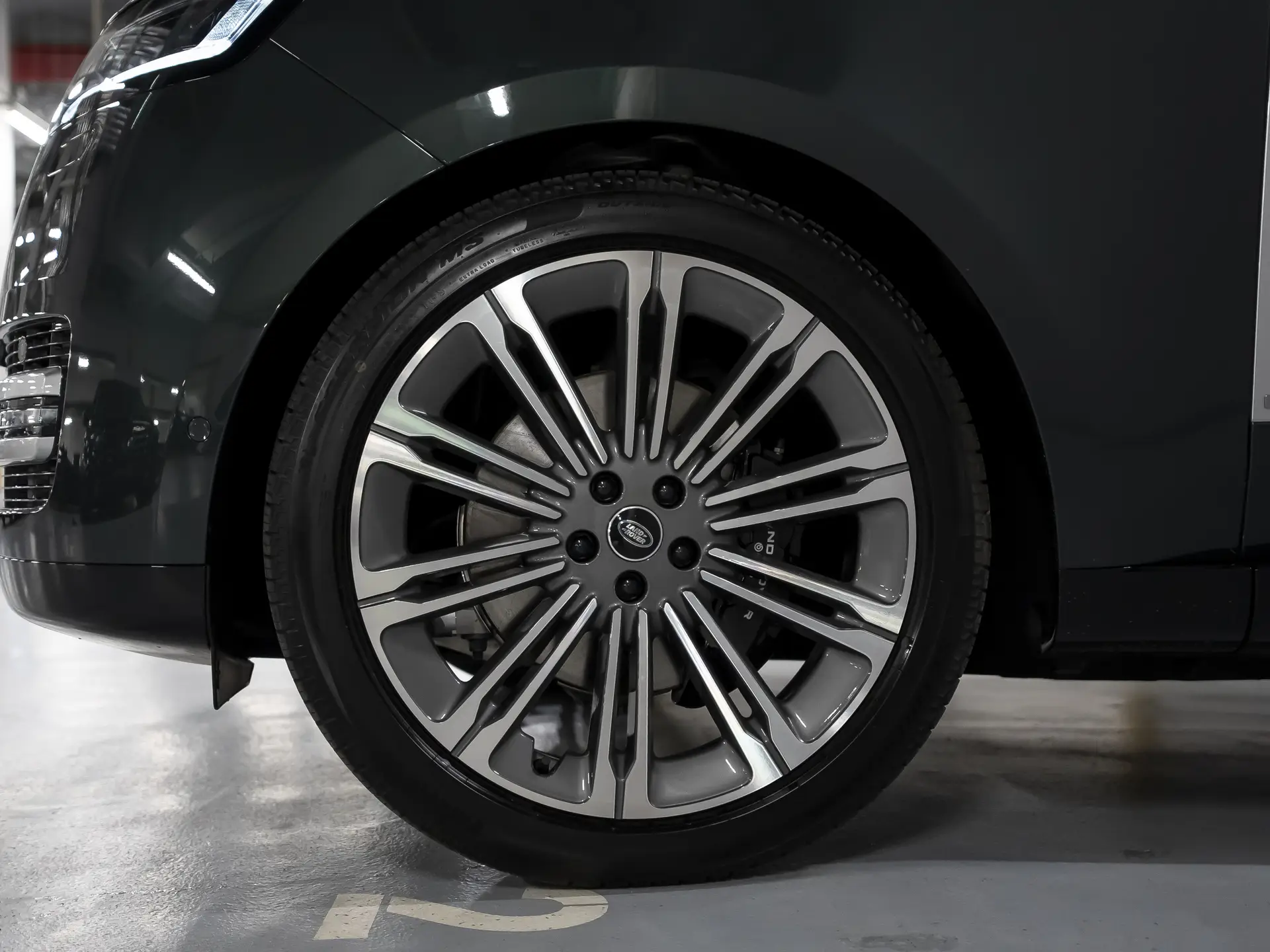 Land Rover Range Rover, V, 2025 купить в салоне Million Miles