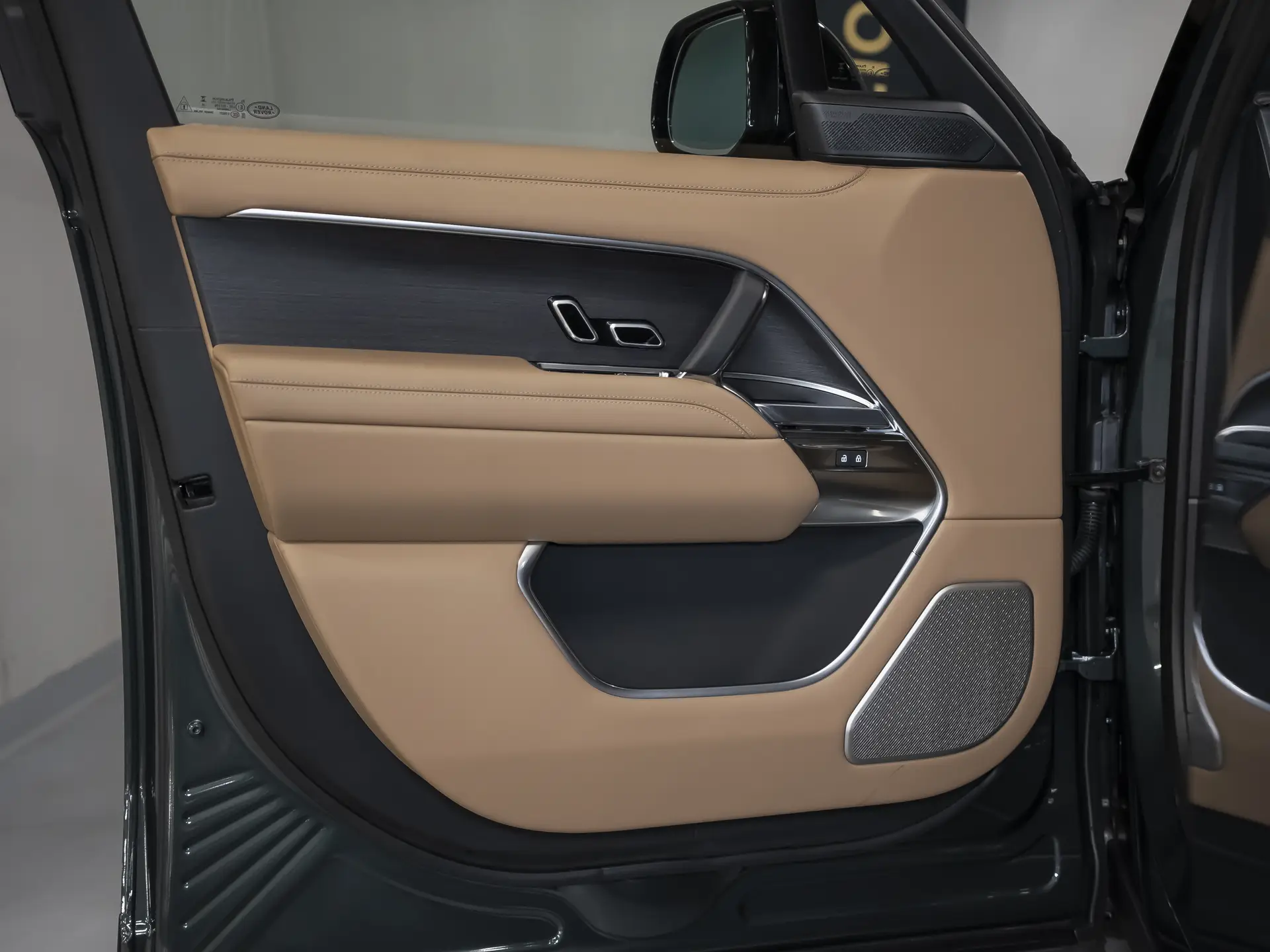 Land Rover Range Rover, V, 2025 купить в салоне Million Miles