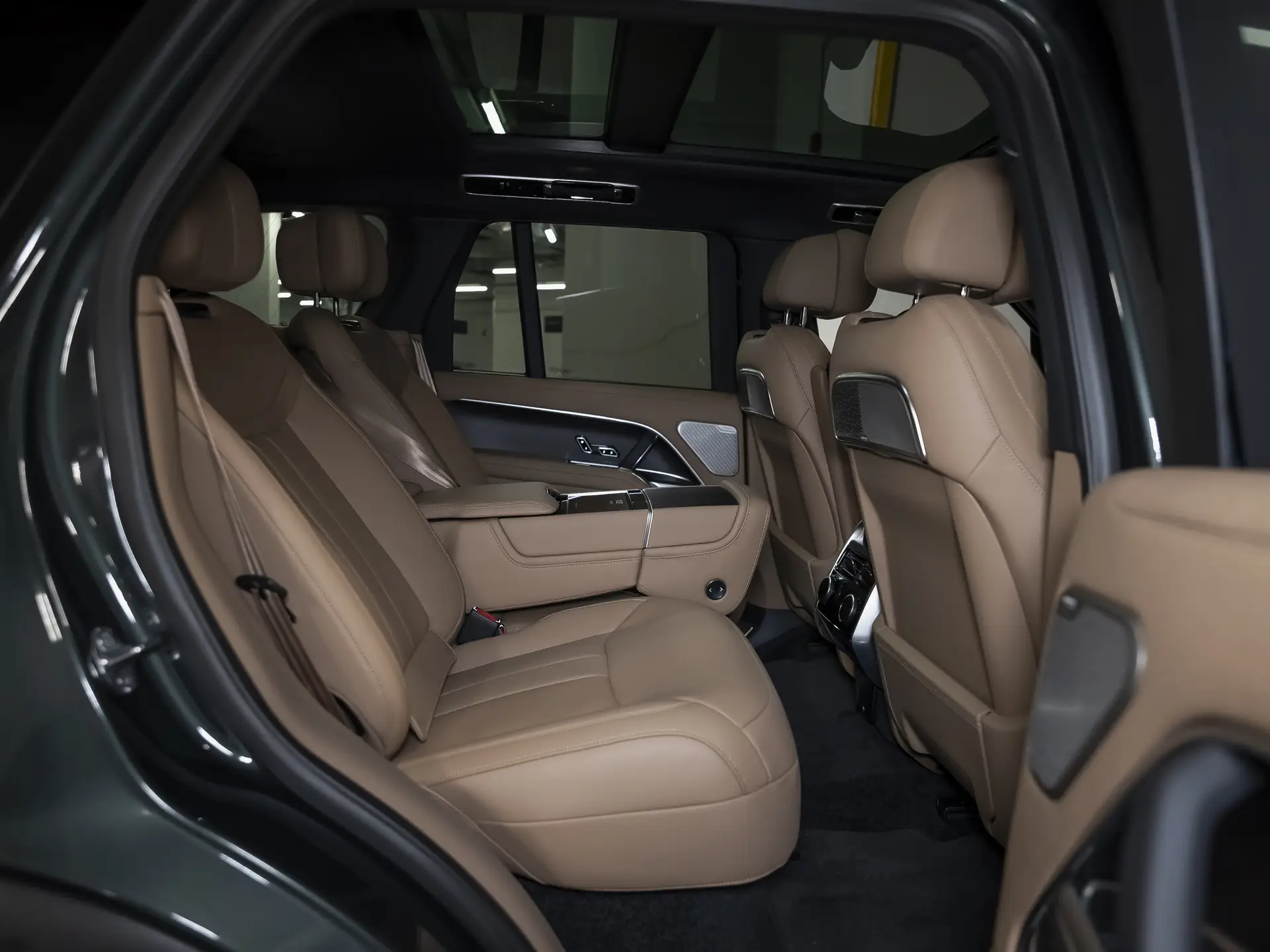 Land Rover Range Rover, V, 2025 купить в салоне Million Miles