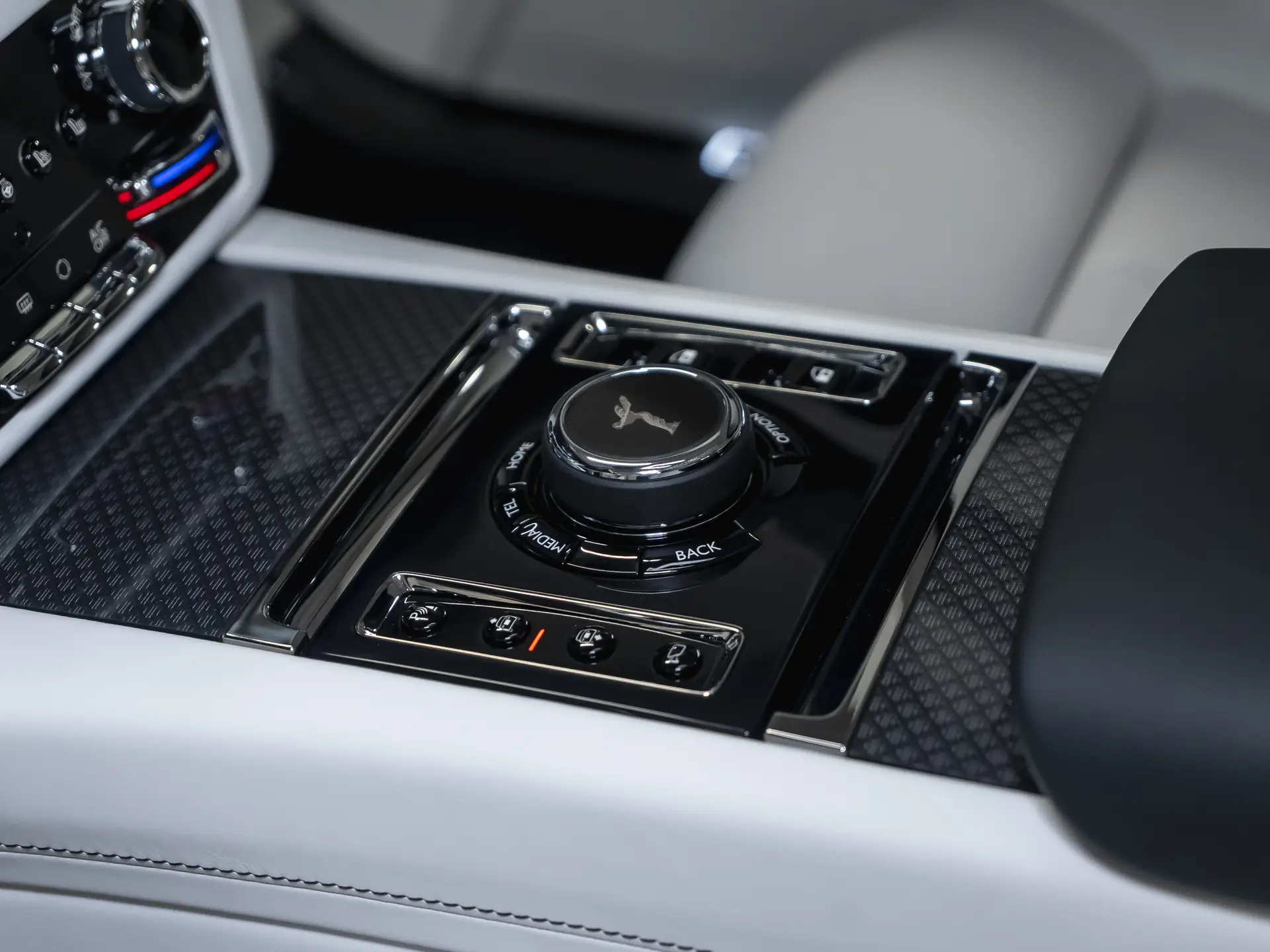 Rolls-Royce Ghost, II Рестайлинг (Series II), 2025 купить в салоне Million Miles