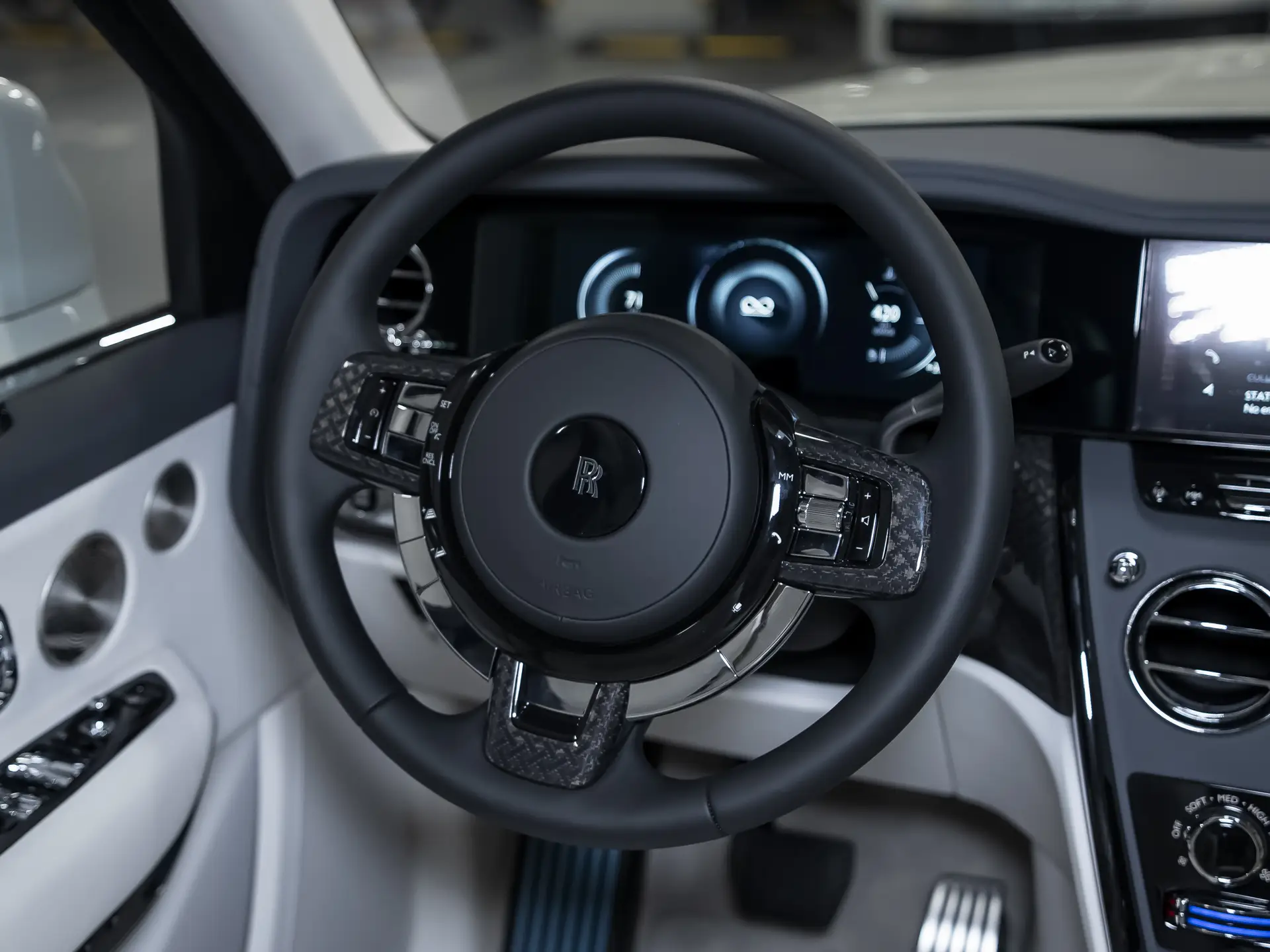 Rolls-Royce Cullinan, I Рестайлинг, 2025 купить в салоне Million Miles