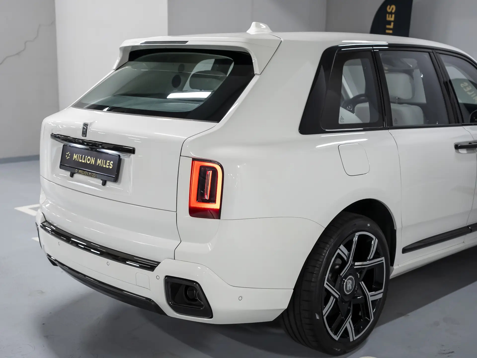 Rolls-Royce Cullinan, I Рестайлинг, 2025 купить в салоне Million Miles