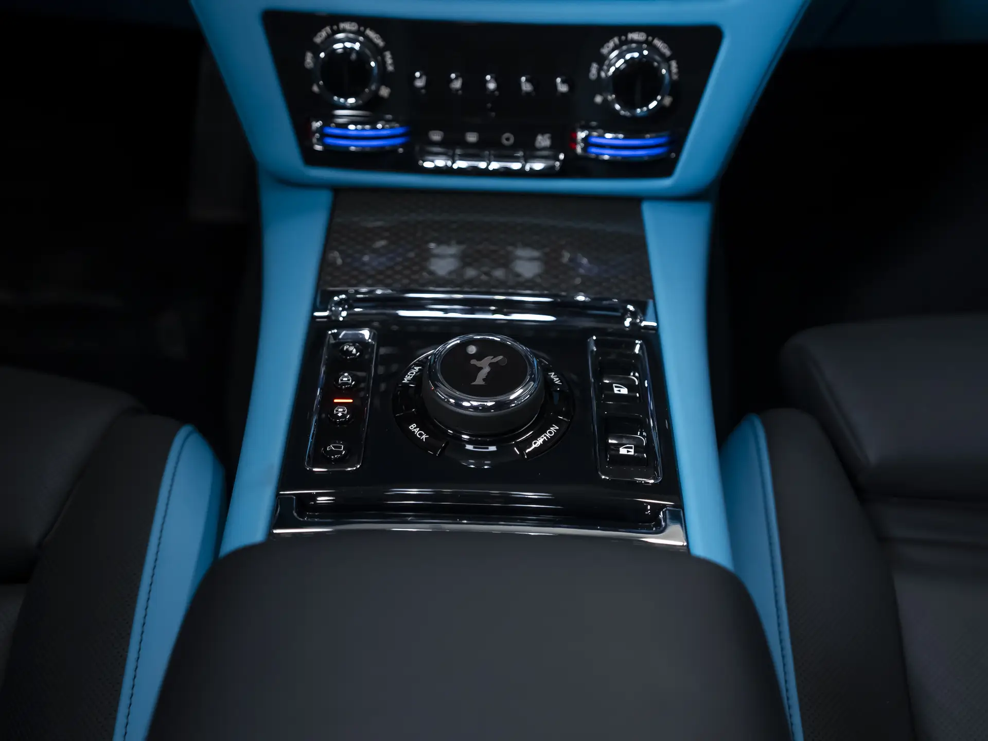 Rolls-Royce Ghost Black Badge, II, 2022 купить в салоне Million Miles