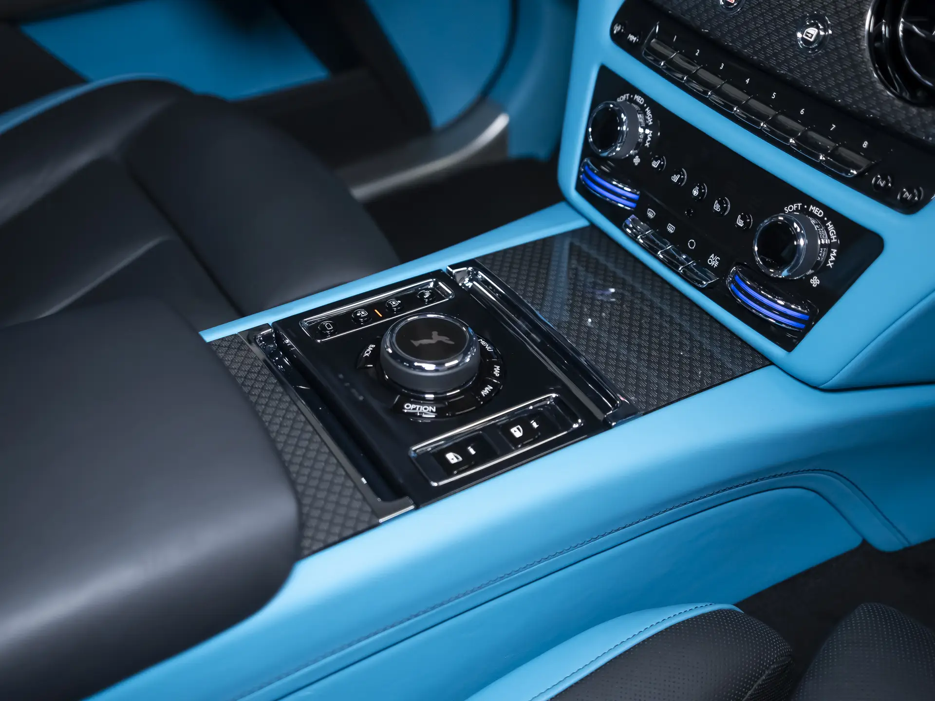 Rolls-Royce Ghost Black Badge, II, 2022 купить в салоне Million Miles