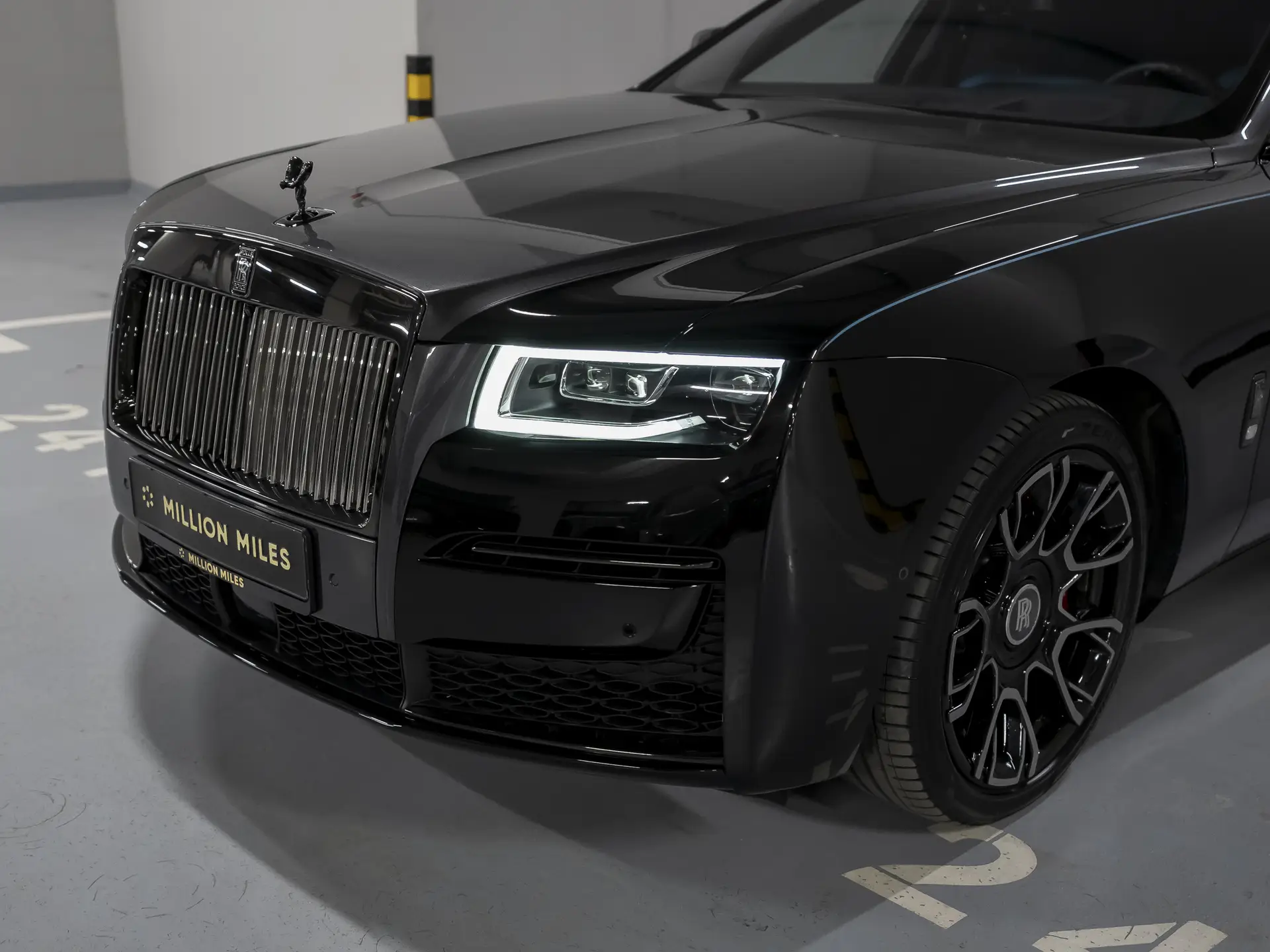 Rolls-Royce Ghost Black Badge, II, 2022 купить в салоне Million Miles