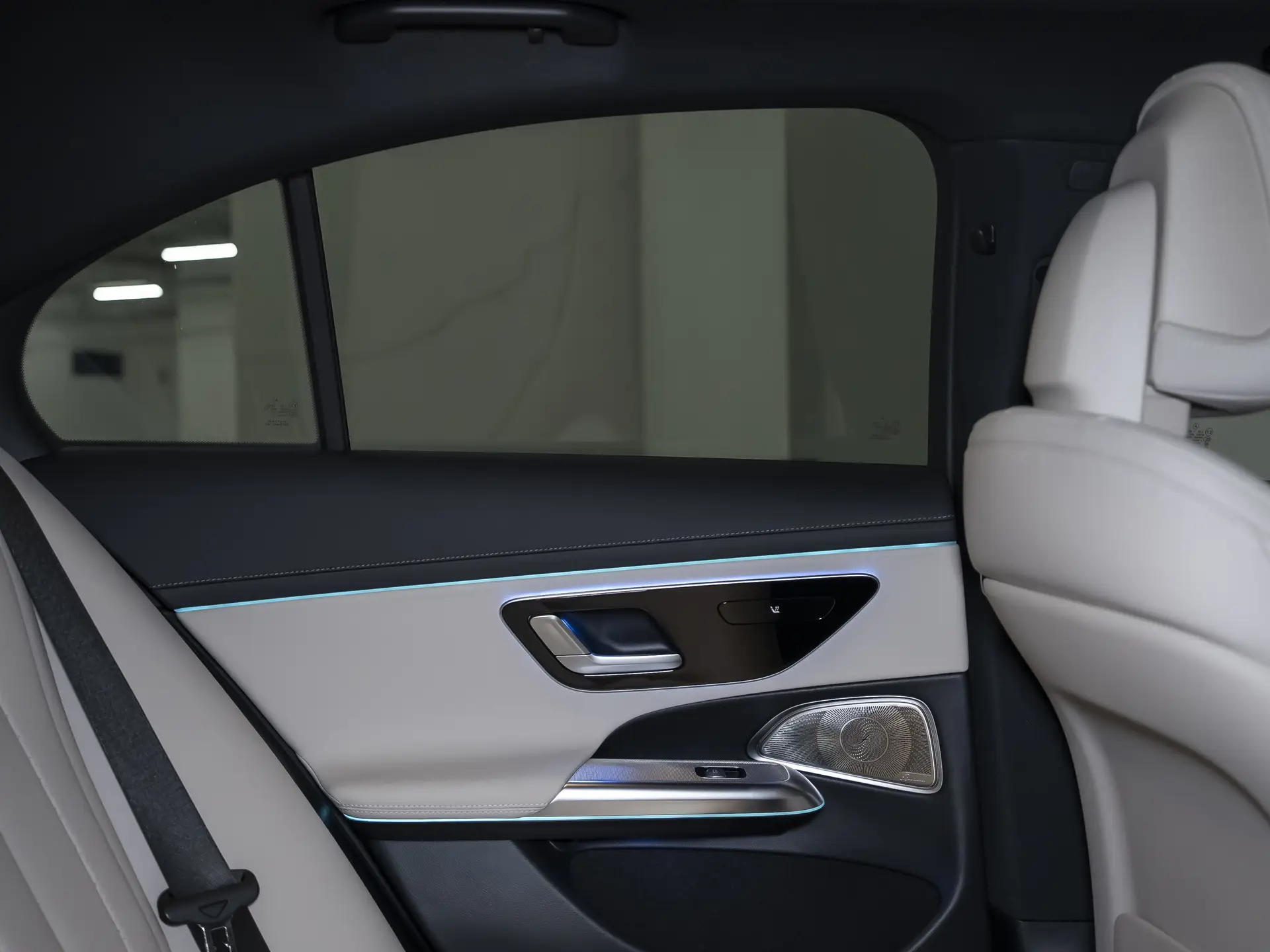 Mercedes-Benz E-Класс 220, VI (W214, S214), 2025 купить в салоне Million Miles