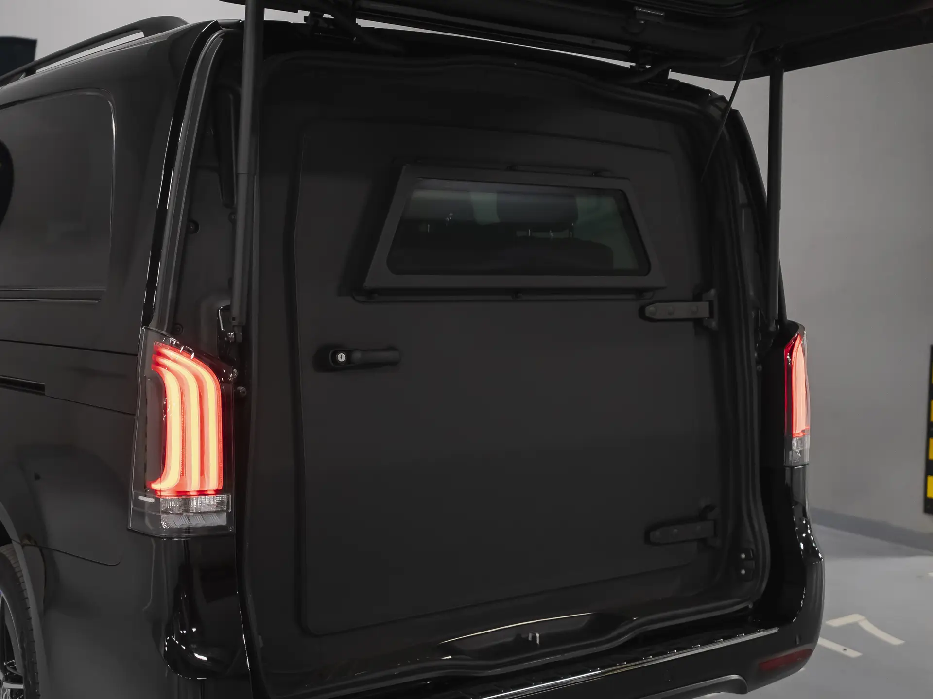 Mercedes-Benz V-Класс, III (W447) Рестайлинг 2, 2024 купить в салоне Million Miles