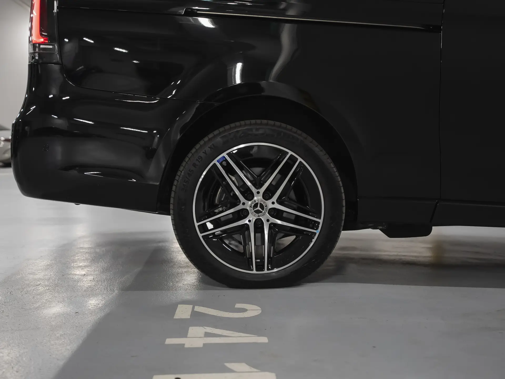 Mercedes-Benz V-Класс, III (W447) Рестайлинг 2, 2024 купить в салоне Million Miles