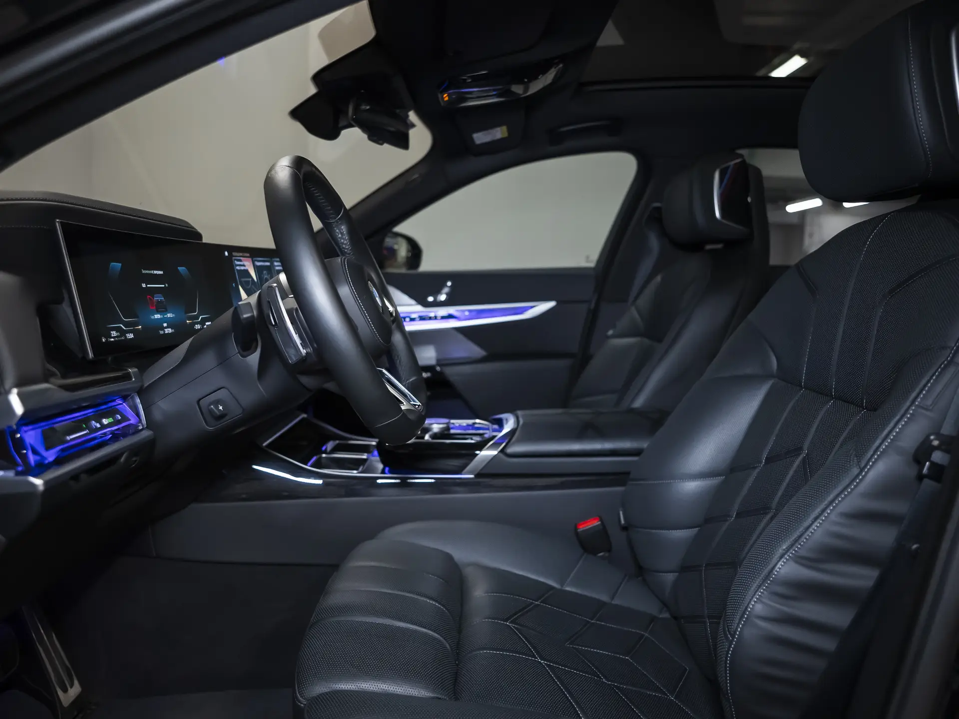 BMW 7 серии, VII (G70), 2022 купить в салоне Million Miles