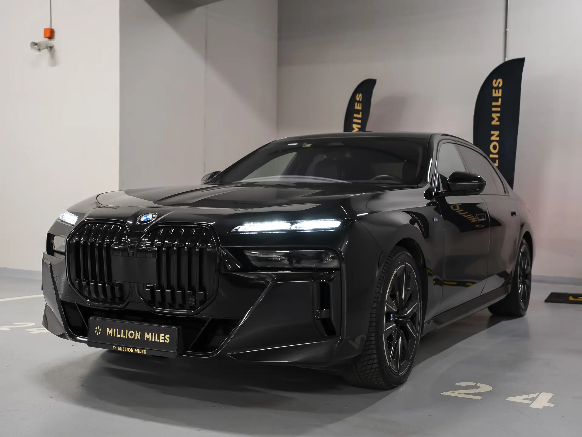 BMW 7 серии, VII (G70), 2022 купить в салоне Million Miles