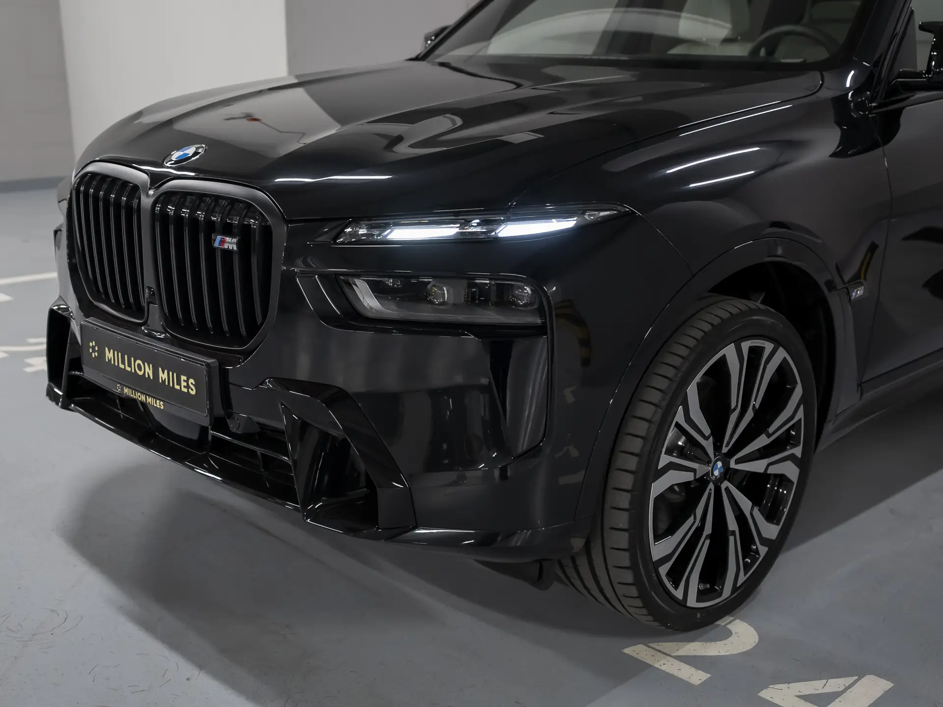 BMW X7, I (G07) Рестайлинг, 2025 купить в салоне Million Miles