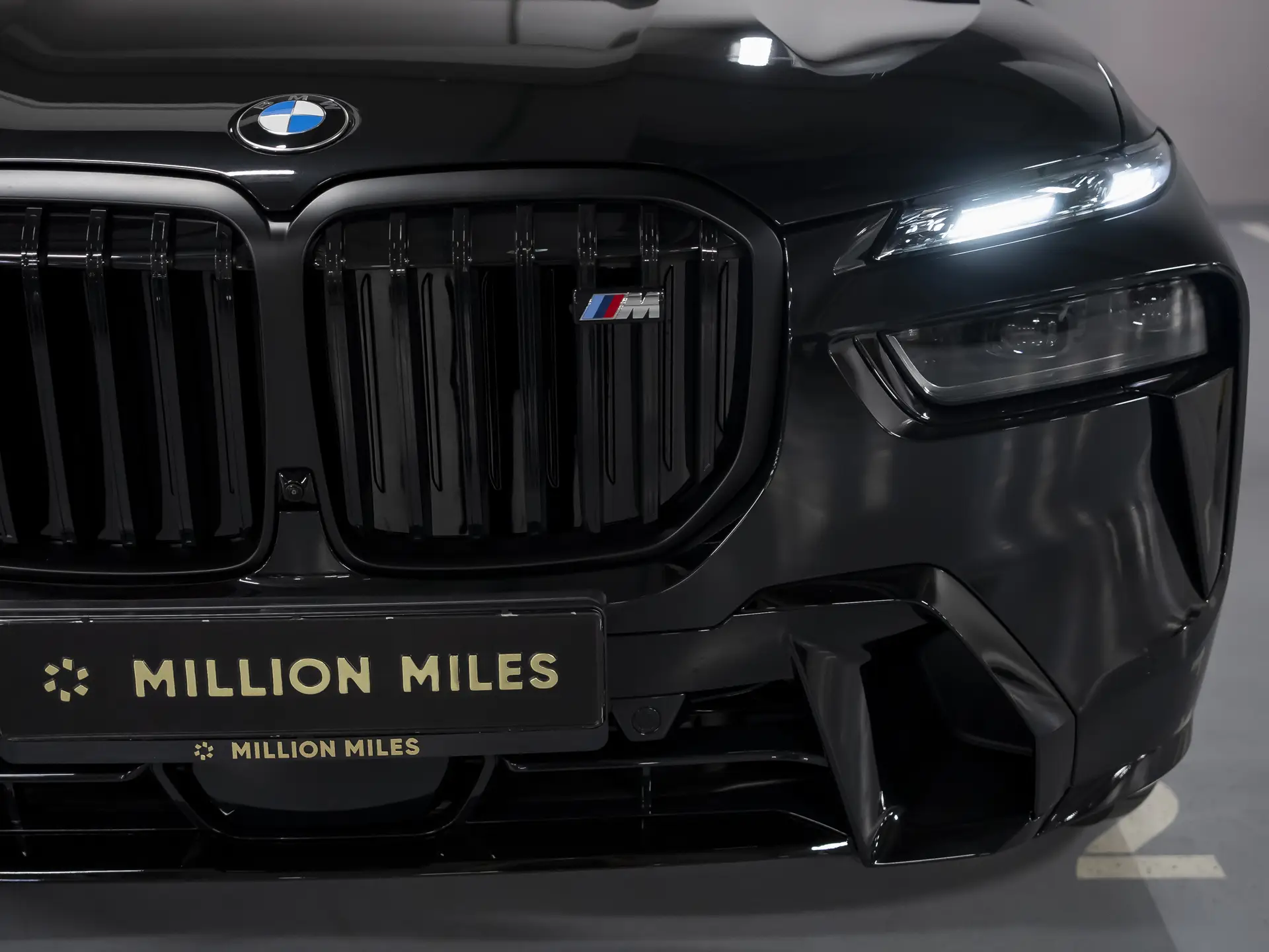 BMW X7, I (G07) Рестайлинг, 2025 купить в салоне Million Miles