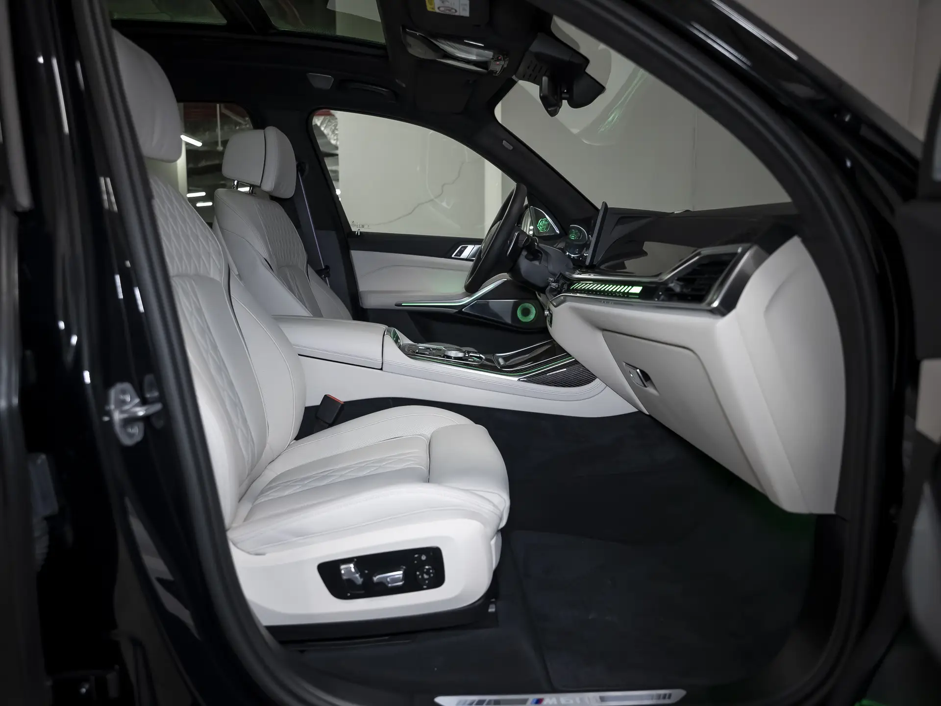 BMW X7, I (G07) Рестайлинг, 2025 купить в салоне Million Miles