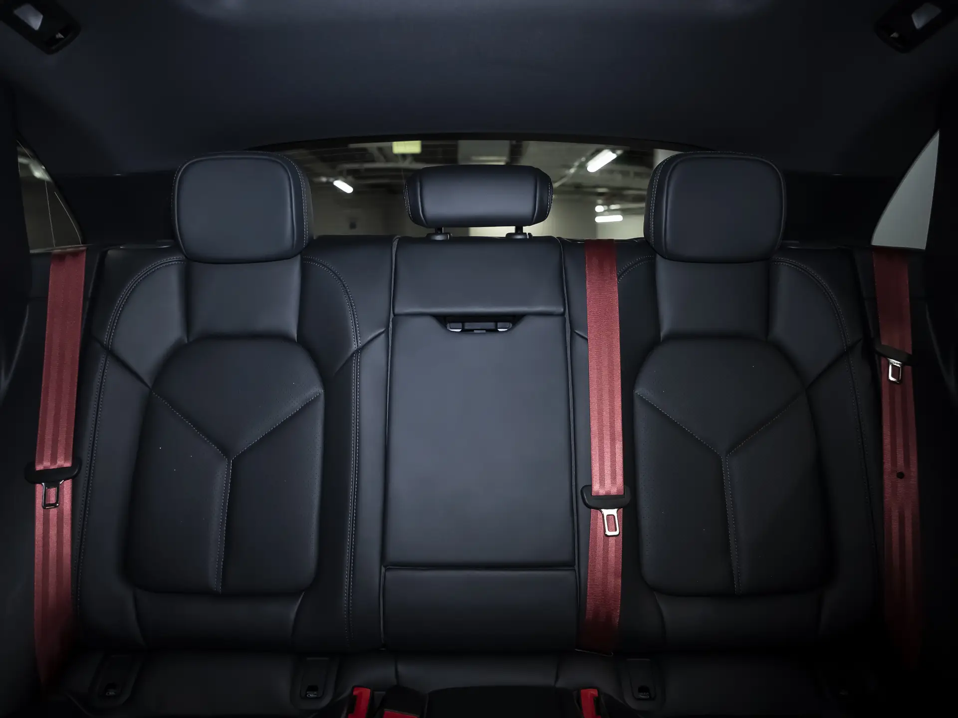 Porsche Macan, I Рестайлинг 2, 2025 купить в салоне Million Miles