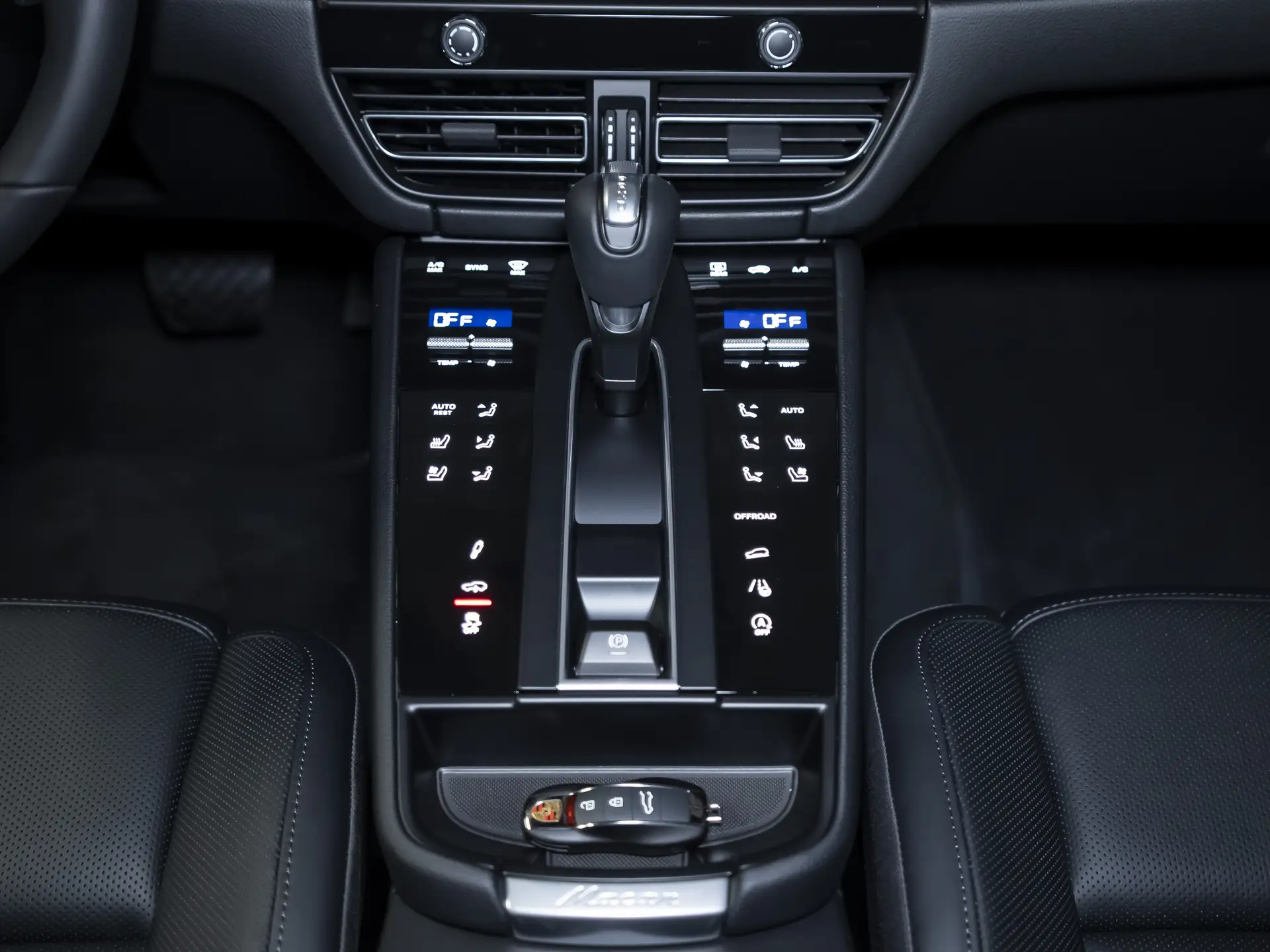 Porsche Macan, I Рестайлинг 2, 2025 купить в салоне Million Miles