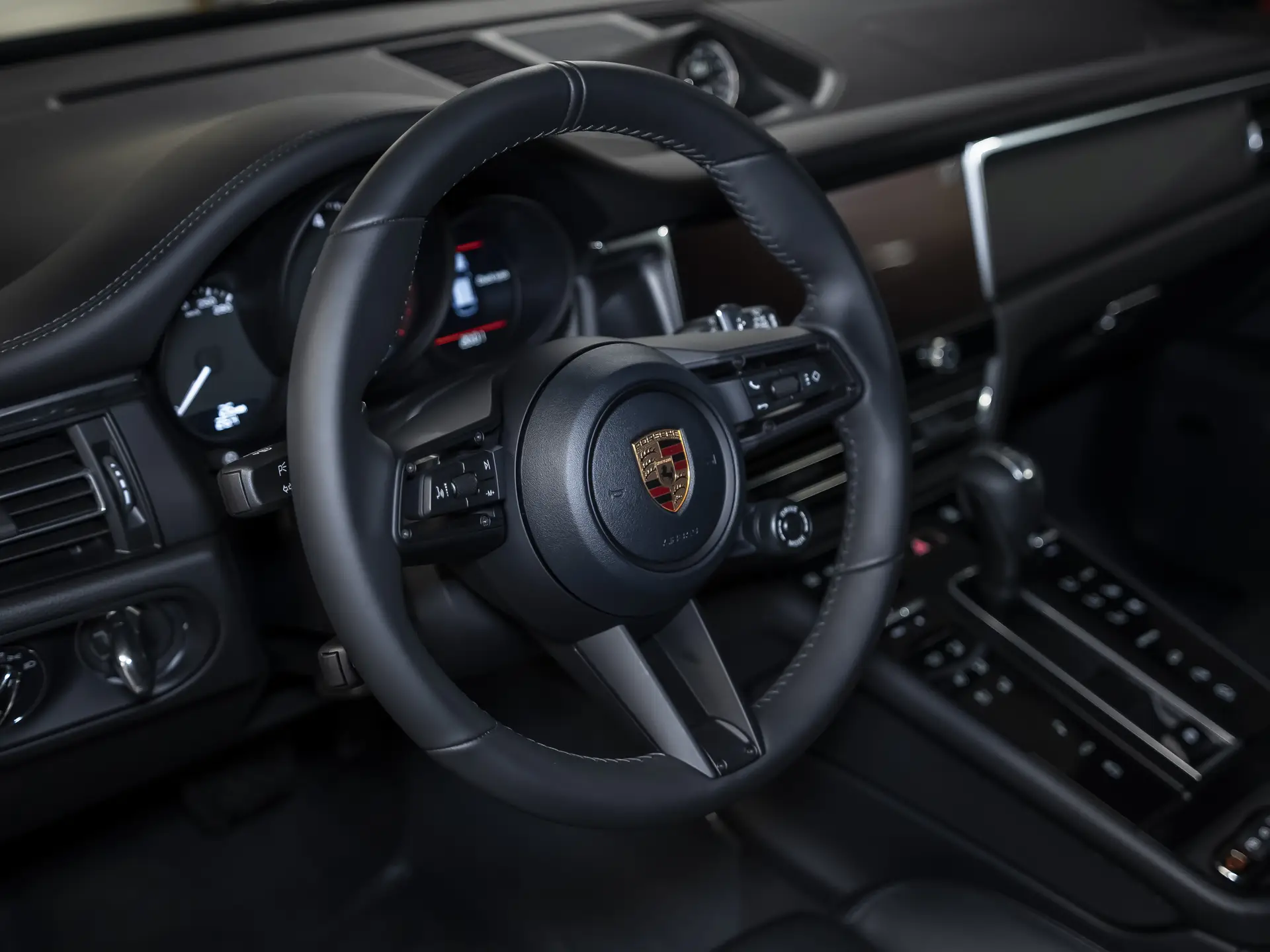 Porsche Macan, I Рестайлинг 2, 2025 купить в салоне Million Miles