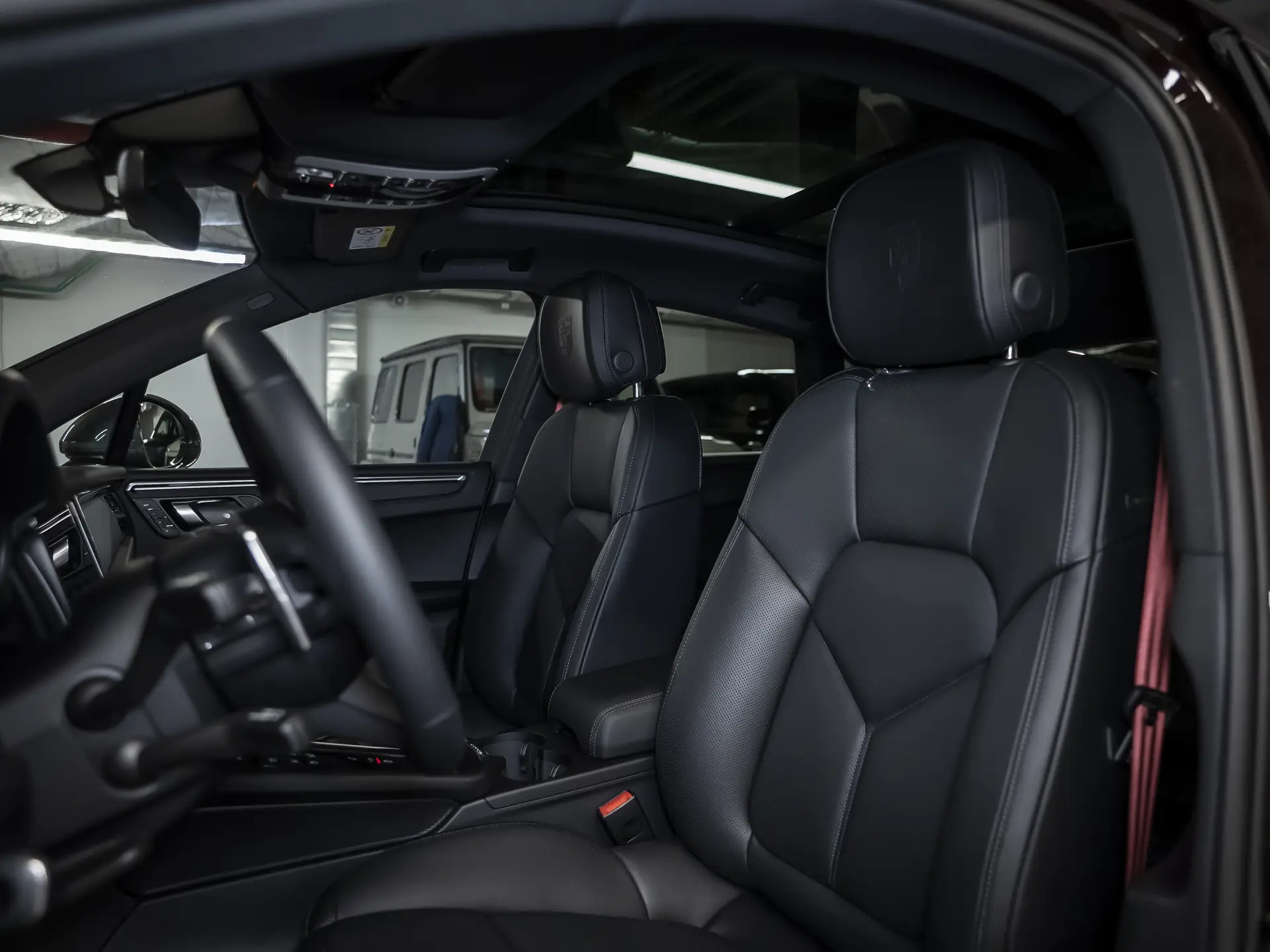 Porsche Macan, I Рестайлинг 2, 2025 купить в салоне Million Miles