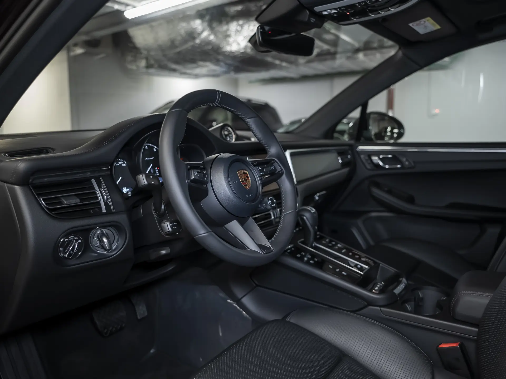 Porsche Macan, I Рестайлинг 2, 2025 купить в салоне Million Miles