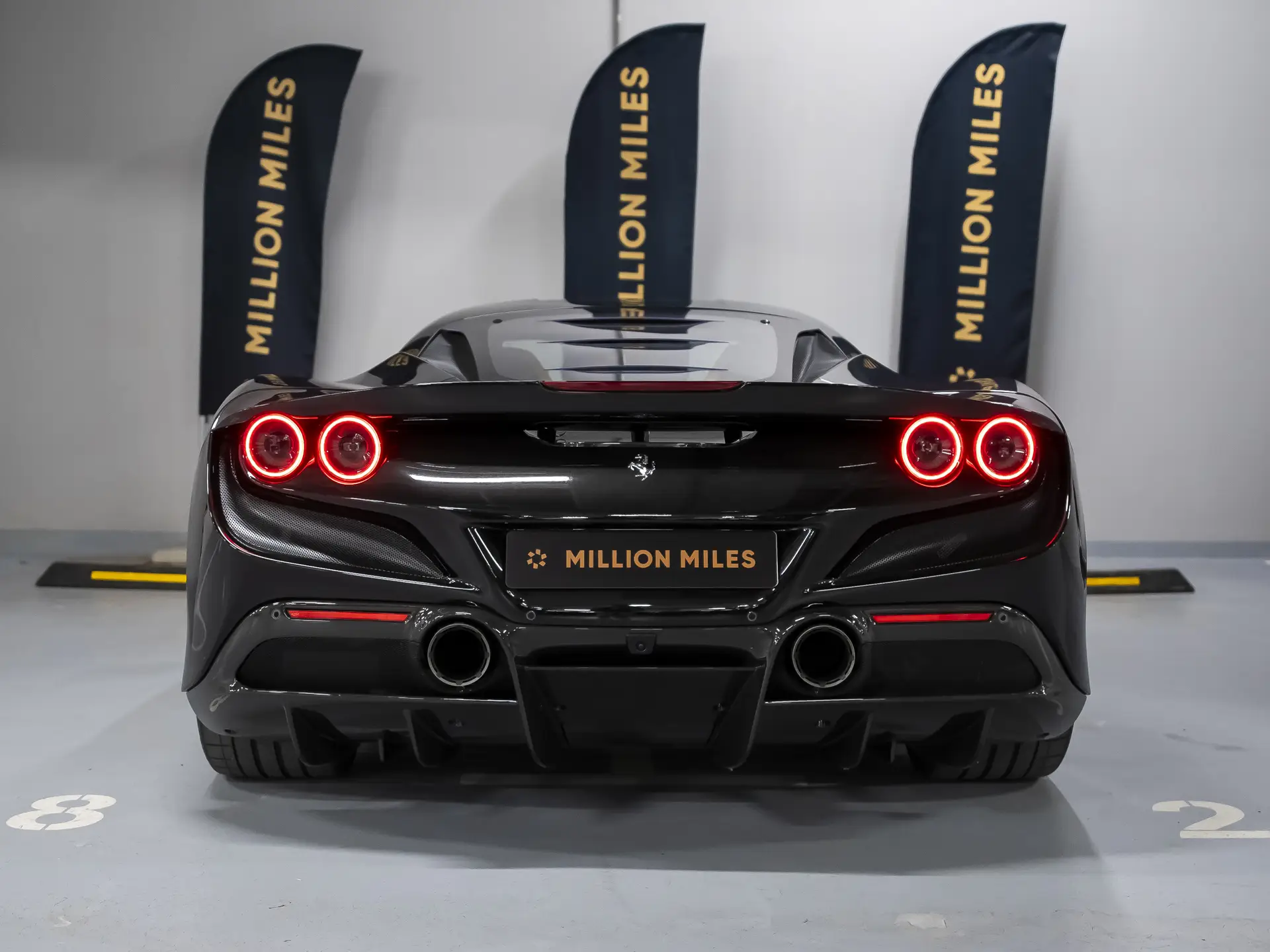 Ferrari F8 Tributo, I, 2021 купить в салоне Million Miles