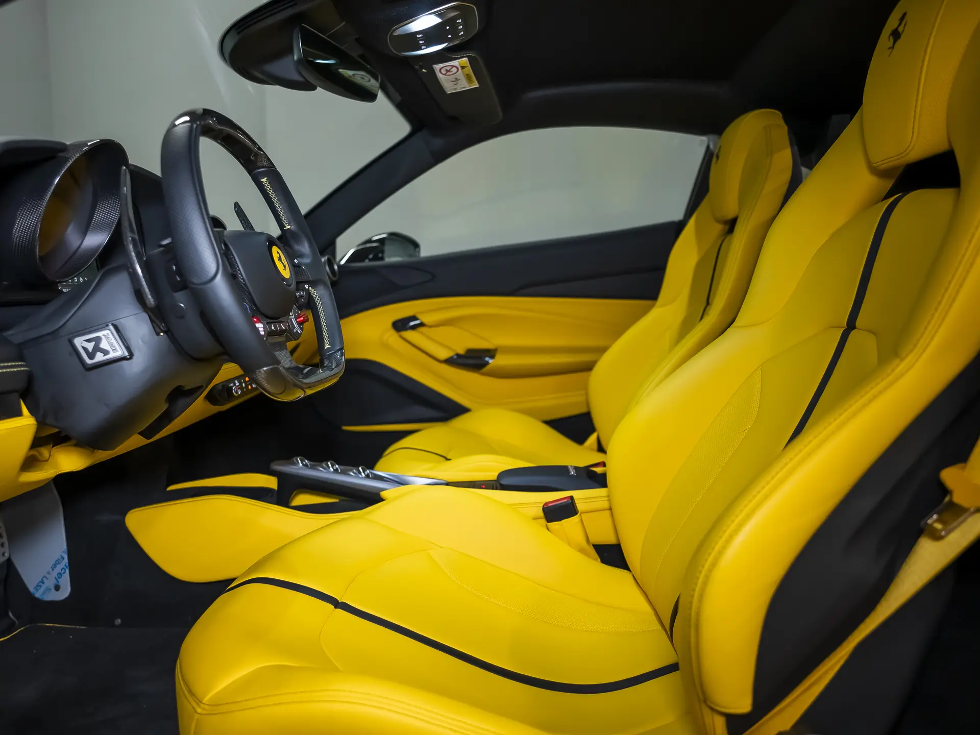 Ferrari F8 Tributo, I, 2021 купить в салоне Million Miles