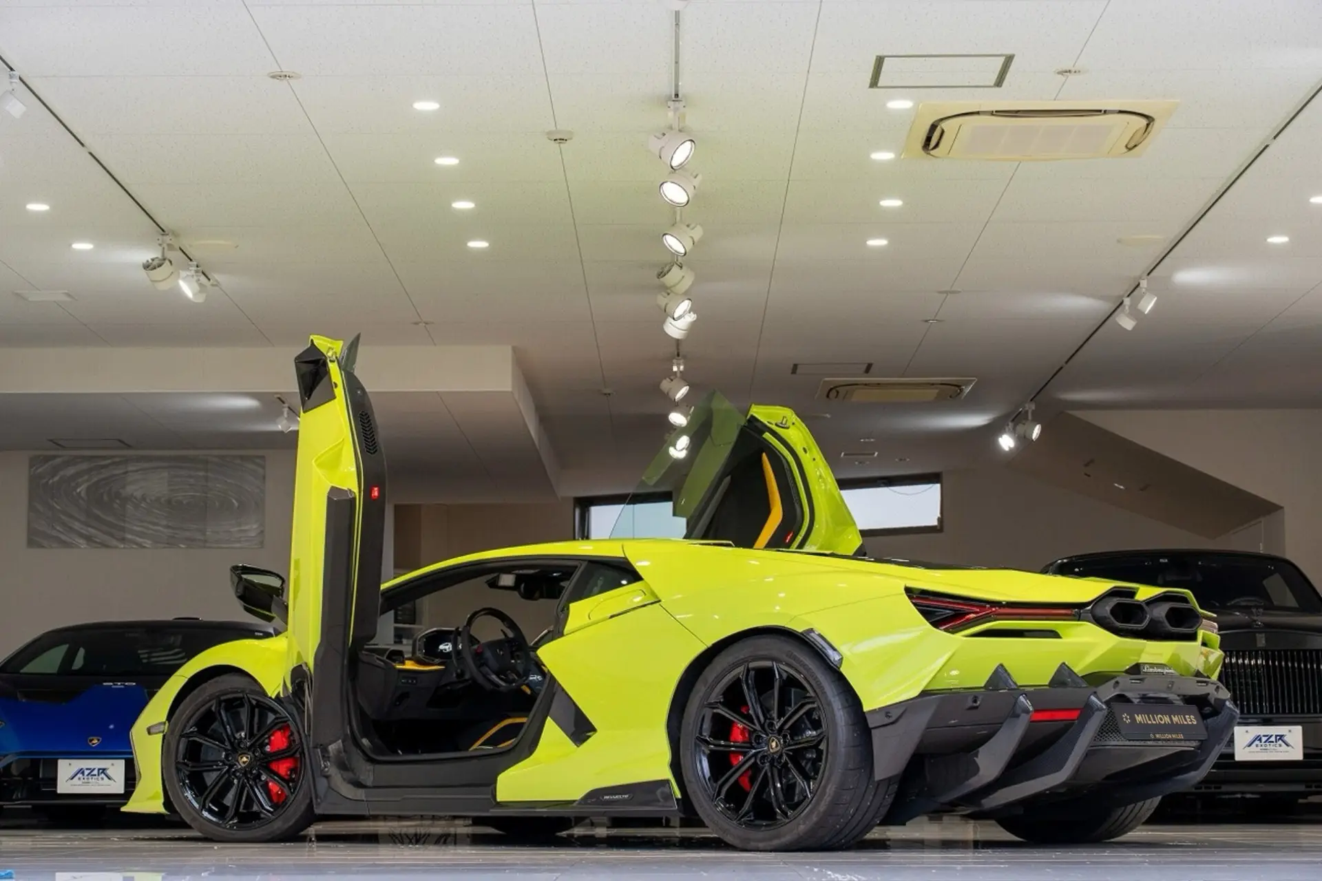 Lamborghini Revuelto, I, 2024 купить в салоне Million Miles