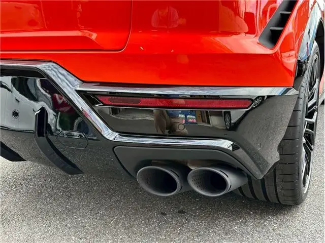 Lamborghini Urus SE, I Рестайлинг, 2025 купить в салоне Million Miles