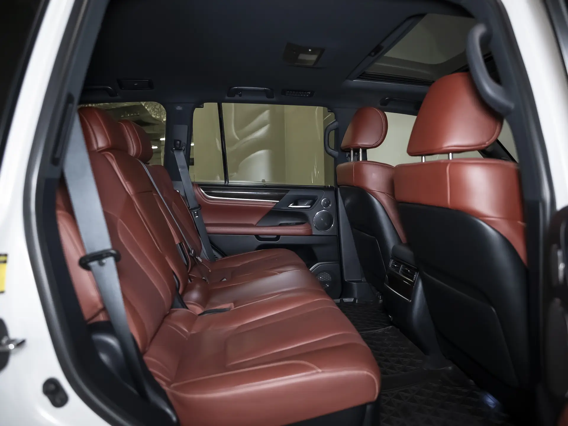 Lexus LX, III Рестайлинг 2, 2020 купить в салоне Million Miles