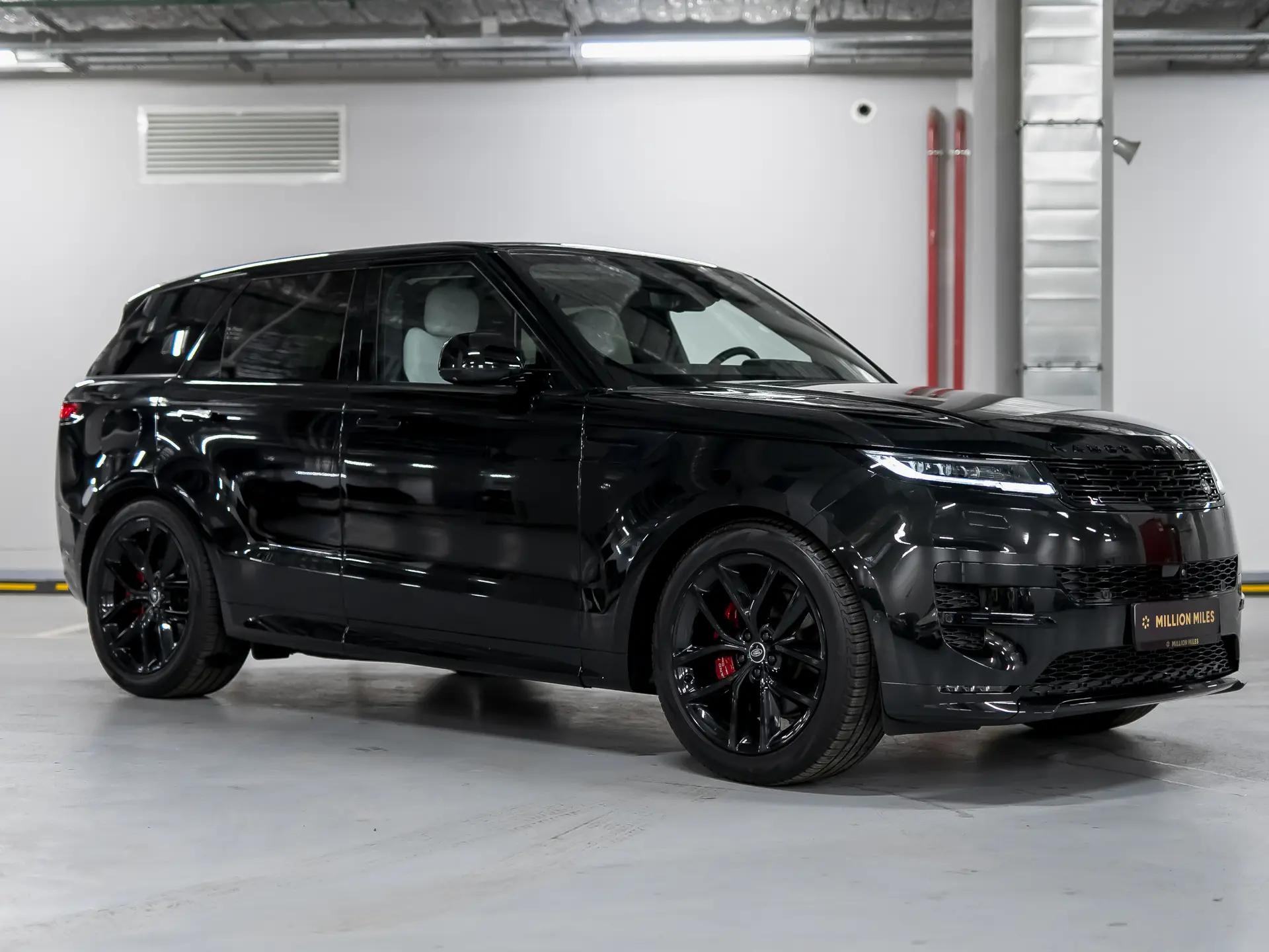 Land Rover Range Rover Sport, III, 2025 купить в салоне Million Miles