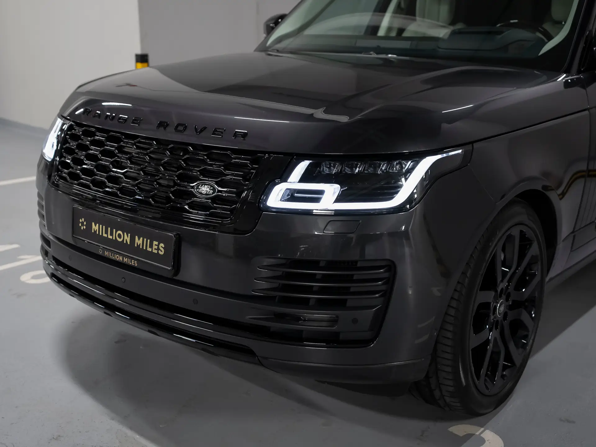 Land Rover Range Rover, IV Рестайлинг, 2020 купить в салоне Million Miles