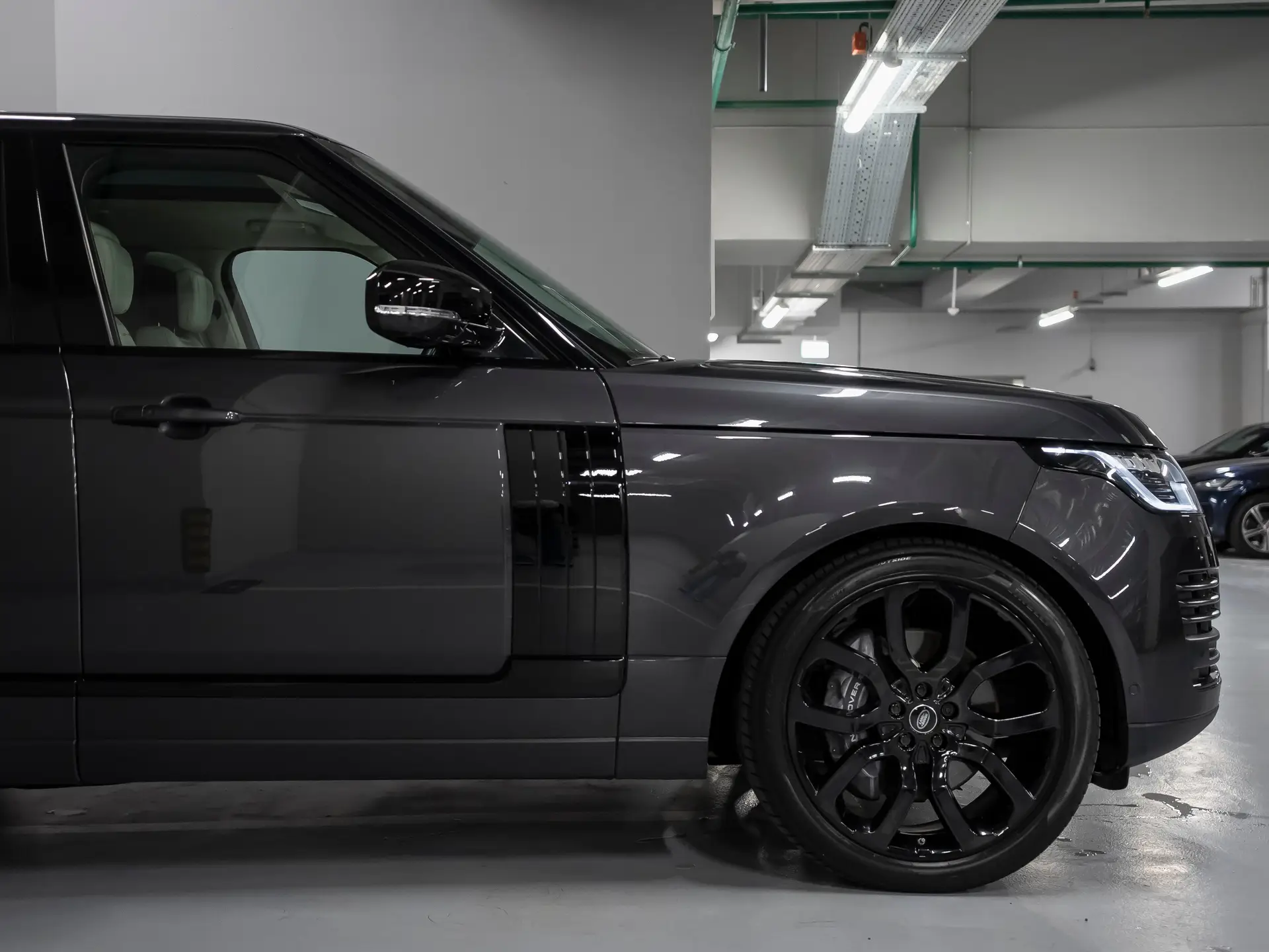 Land Rover Range Rover, IV Рестайлинг, 2020 купить в салоне Million Miles