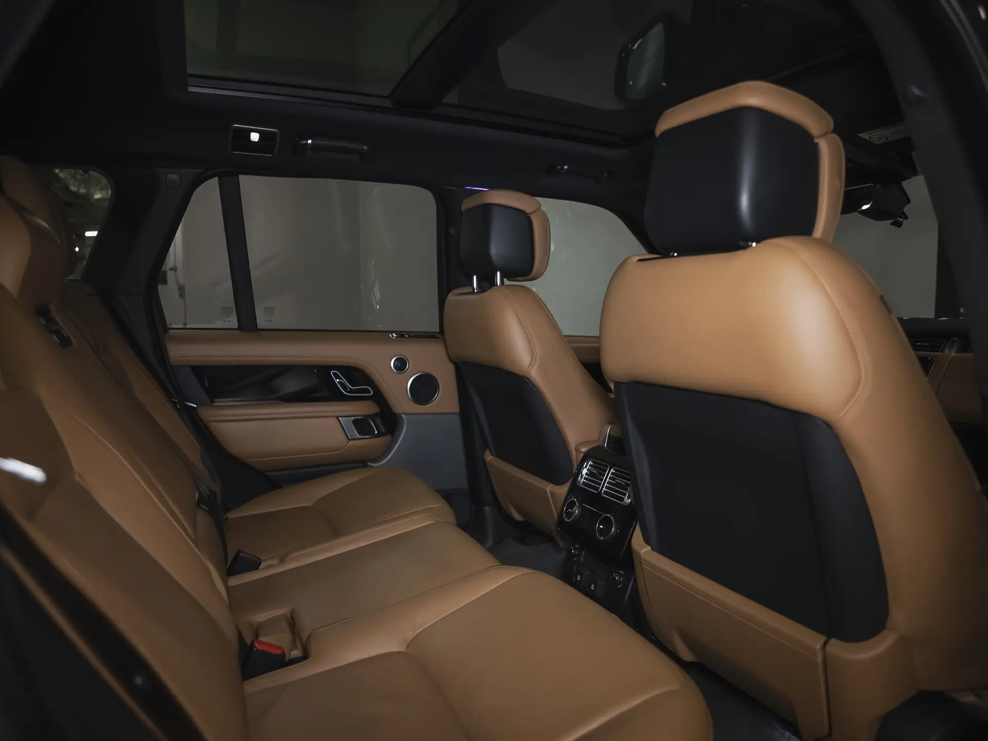 Land Rover Range Rover, IV Рестайлинг, 2018 купить в салоне Million Miles