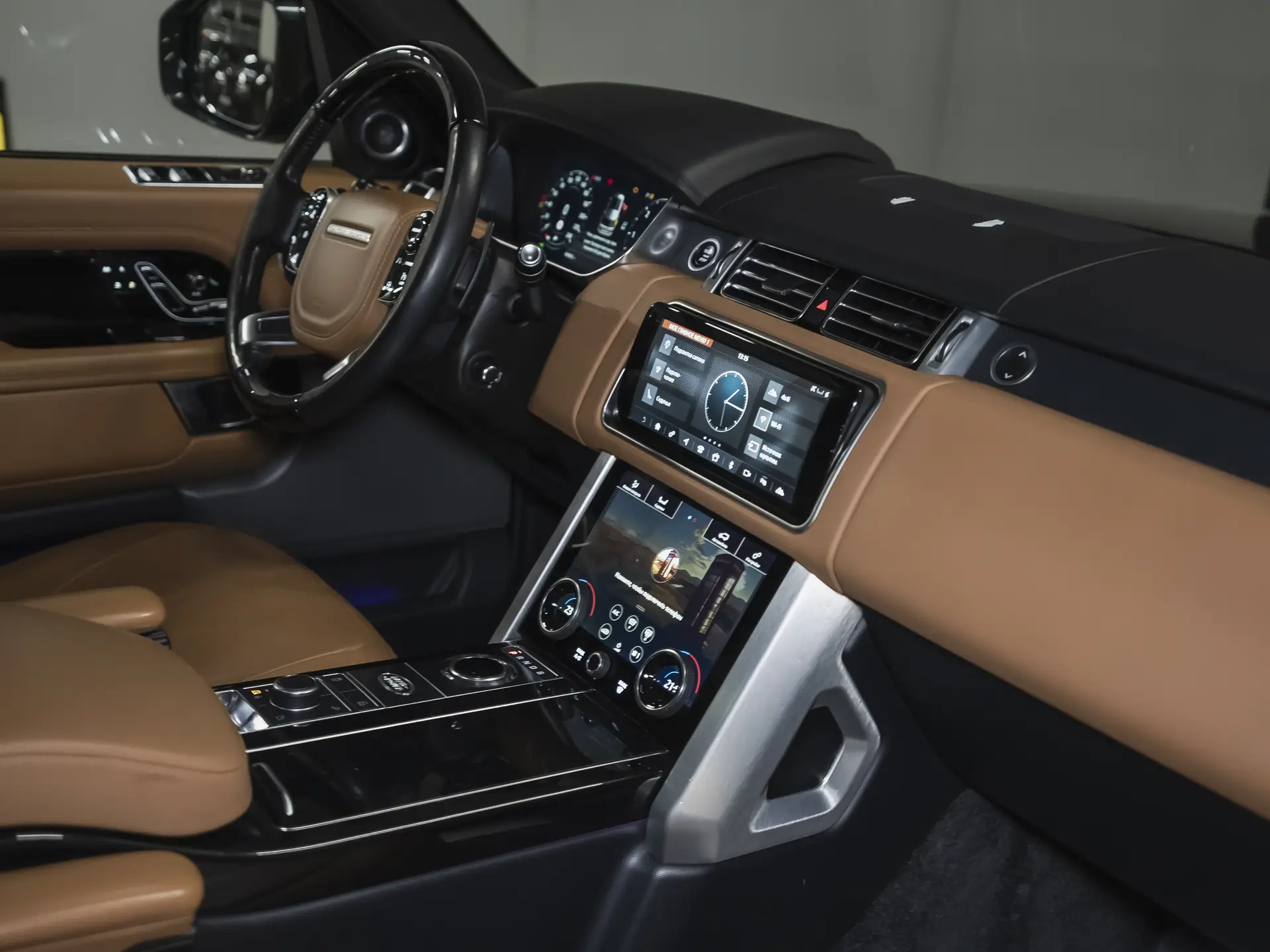 Land Rover Range Rover, IV Рестайлинг, 2018 купить в салоне Million Miles