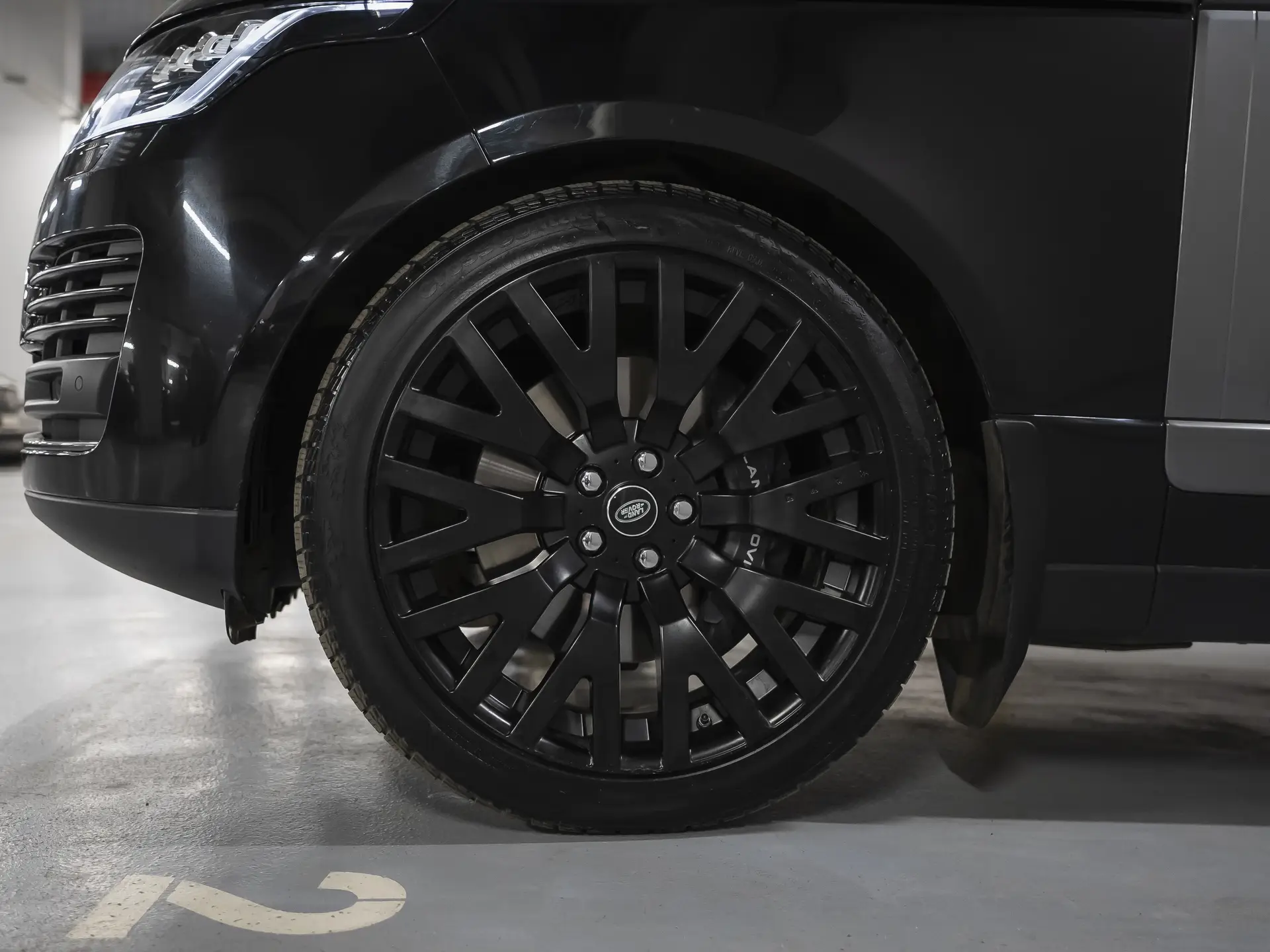 Land Rover Range Rover, IV Рестайлинг, 2018 купить в салоне Million Miles