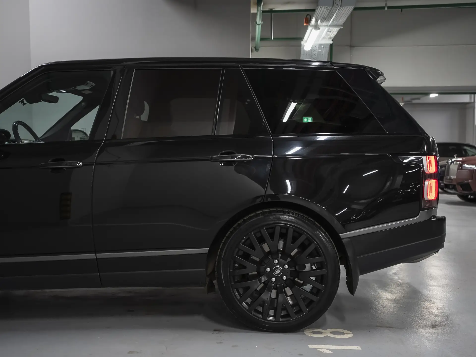 Land Rover Range Rover, IV Рестайлинг, 2018 купить в салоне Million Miles